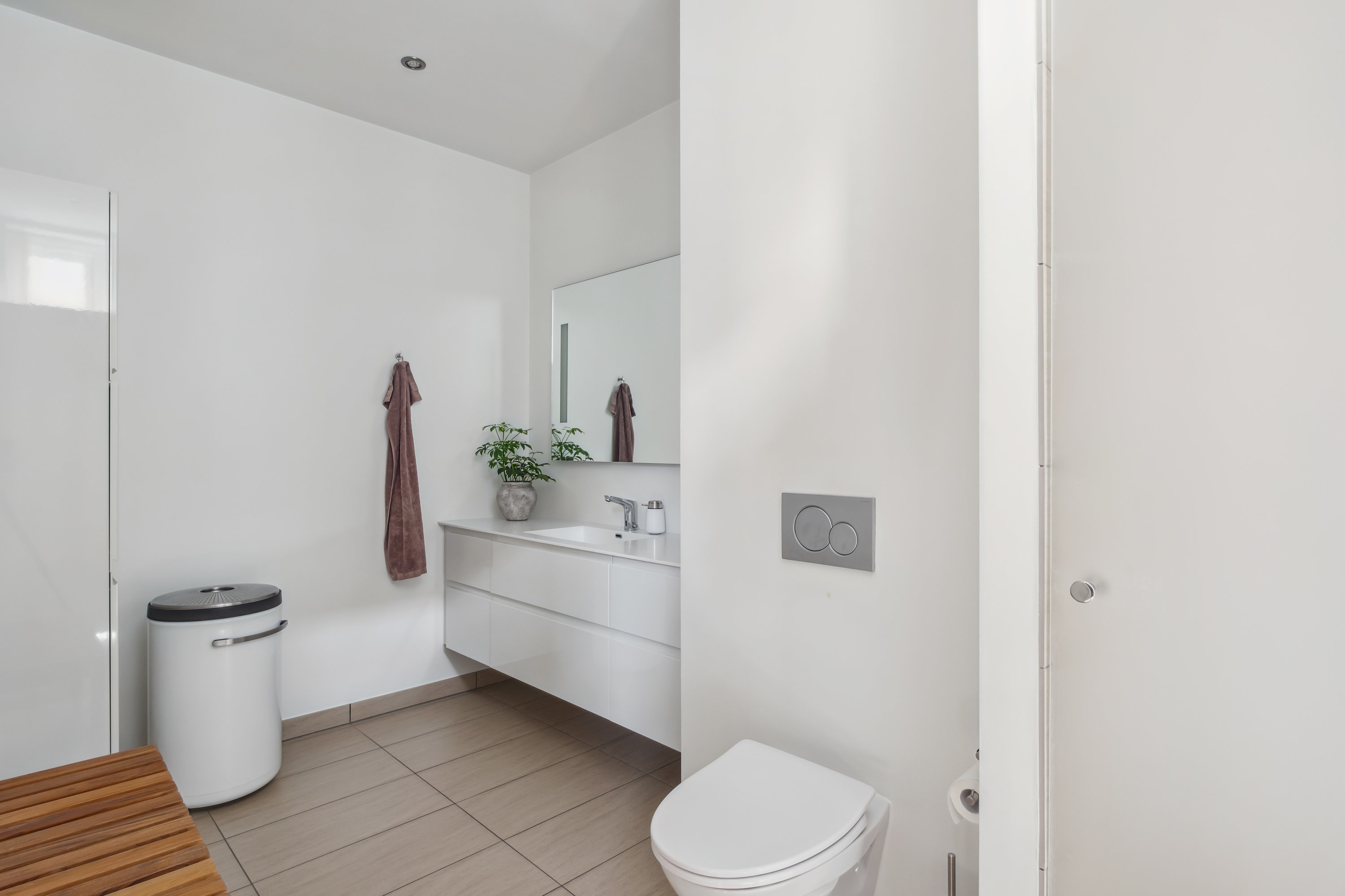 Fremhævet badeværelse billede i fuldskærmstilstand. Billede af Østre Havnegade 52, 2. th., 9000 Aalborg