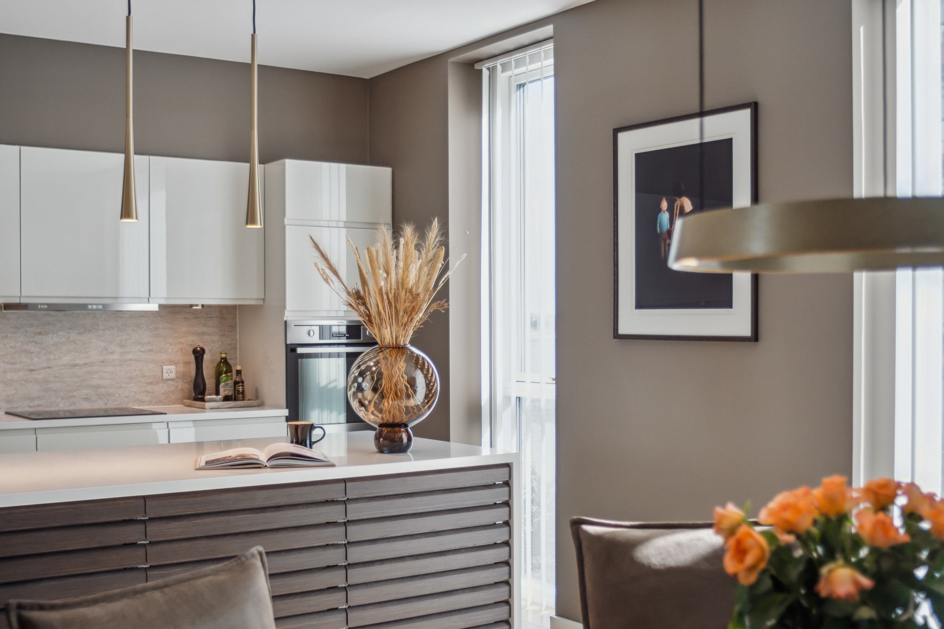 Fremhævet køkken-alrum billede i fuldskærmstilstand. Billede af Østre Havnegade 52, 2. th., 9000 Aalborg