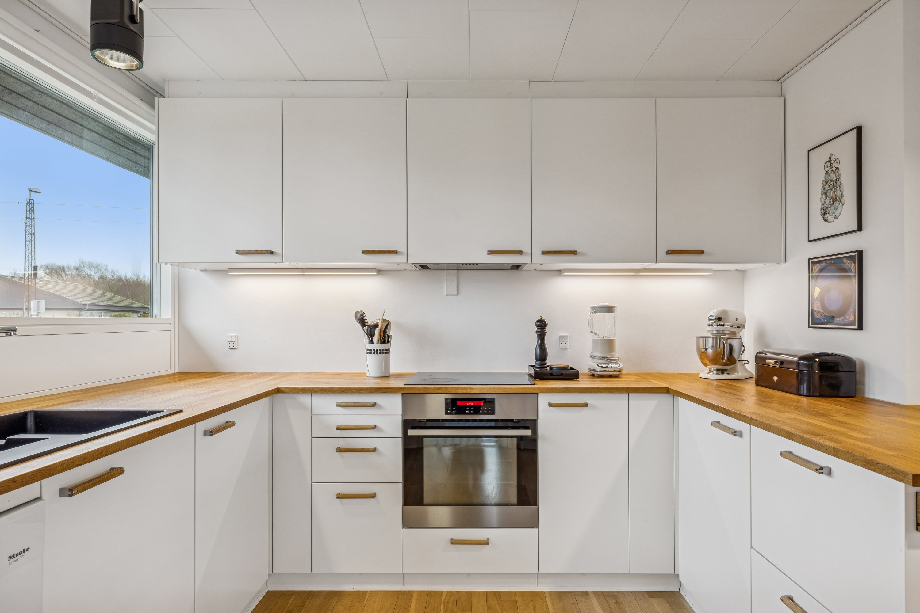 Fremhævet køkken billede i fuldskærmstilstand. Billede af Ibisvej 20, Studstrup, 8541 Skødstrup