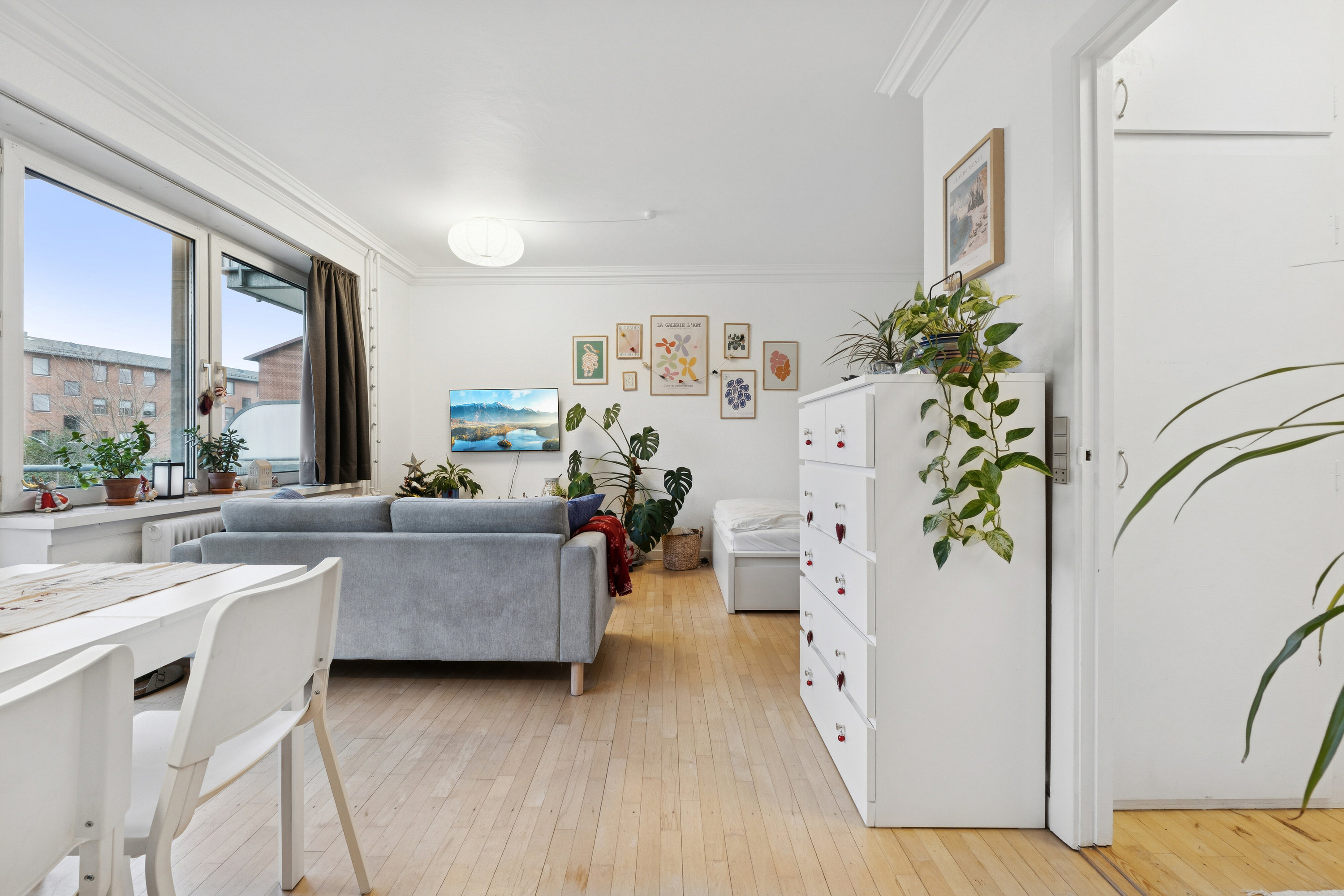 Fremhævet spisestue billede i fuldskærmstilstand. Billede af Voldumvej 59, 1. mf., 2610 Rødovre