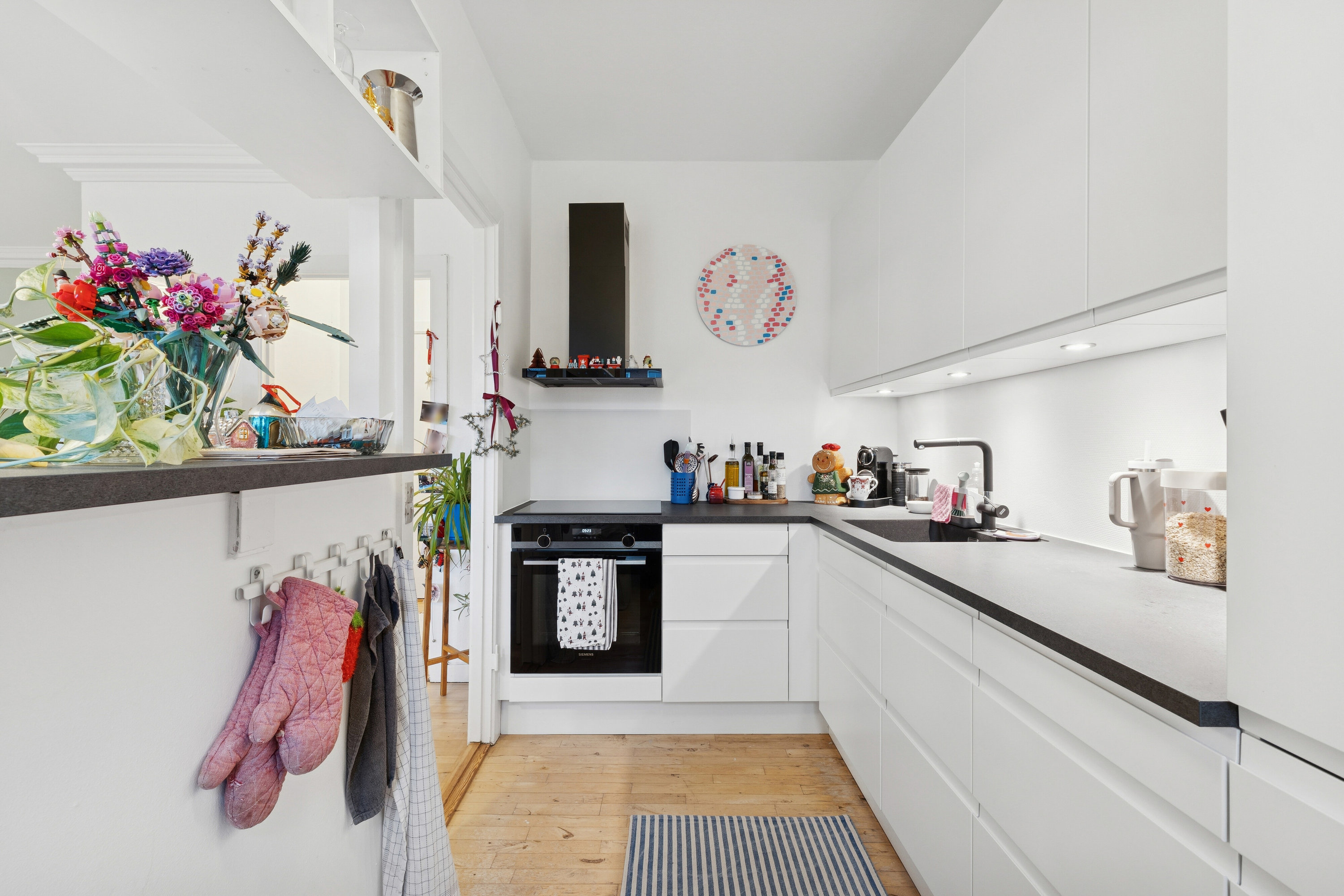 Fremhævet køkken billede i fuldskærmstilstand. Billede af Voldumvej 59, 1. mf., 2610 Rødovre