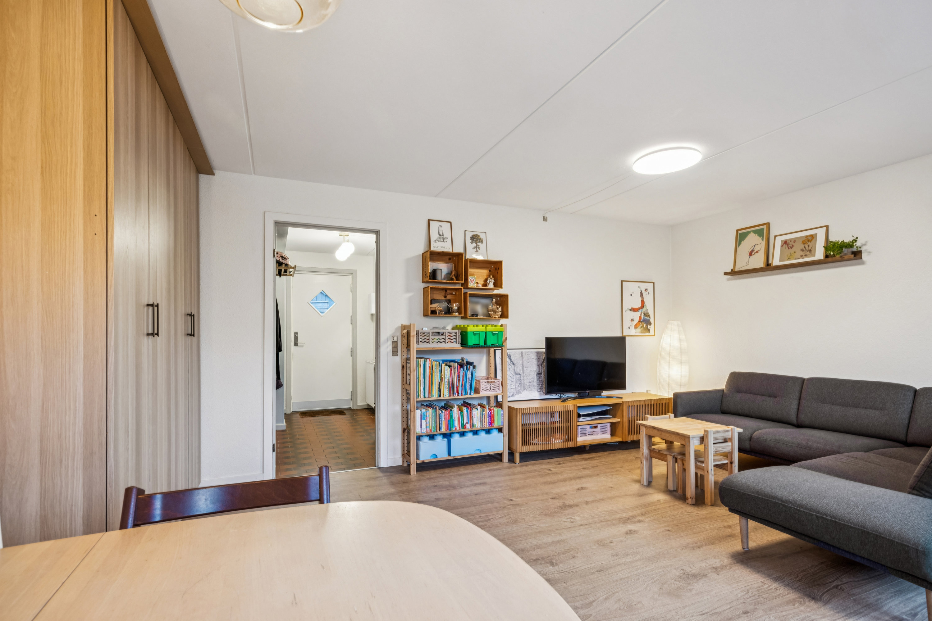 Fremhævet stue billede i fuldskærmstilstand. Billede af Tusborgvej 14, 9310 Vodskov