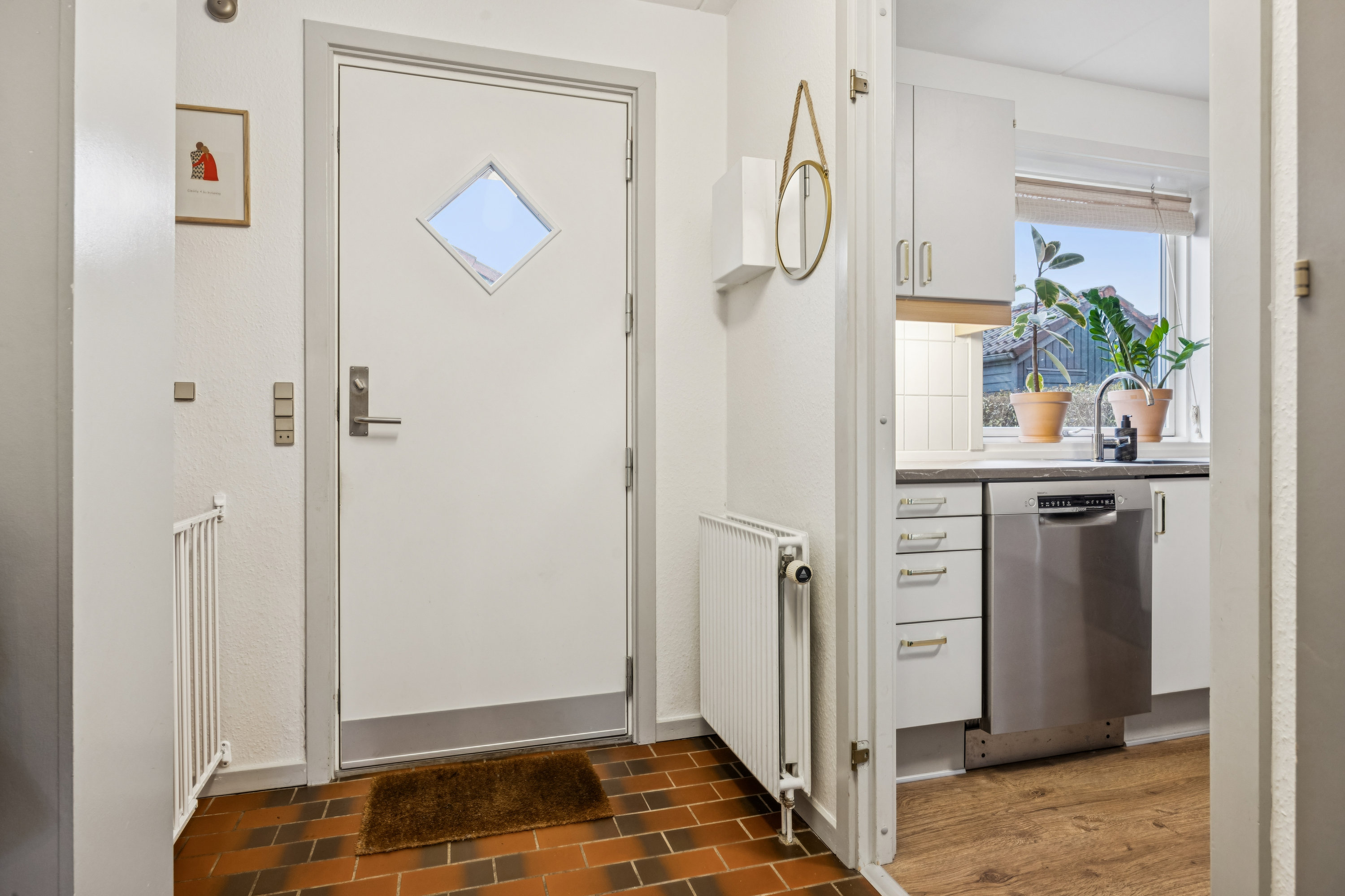 Fremhævet entré billede i fuldskærmstilstand. Billede af Tusborgvej 14, 9310 Vodskov