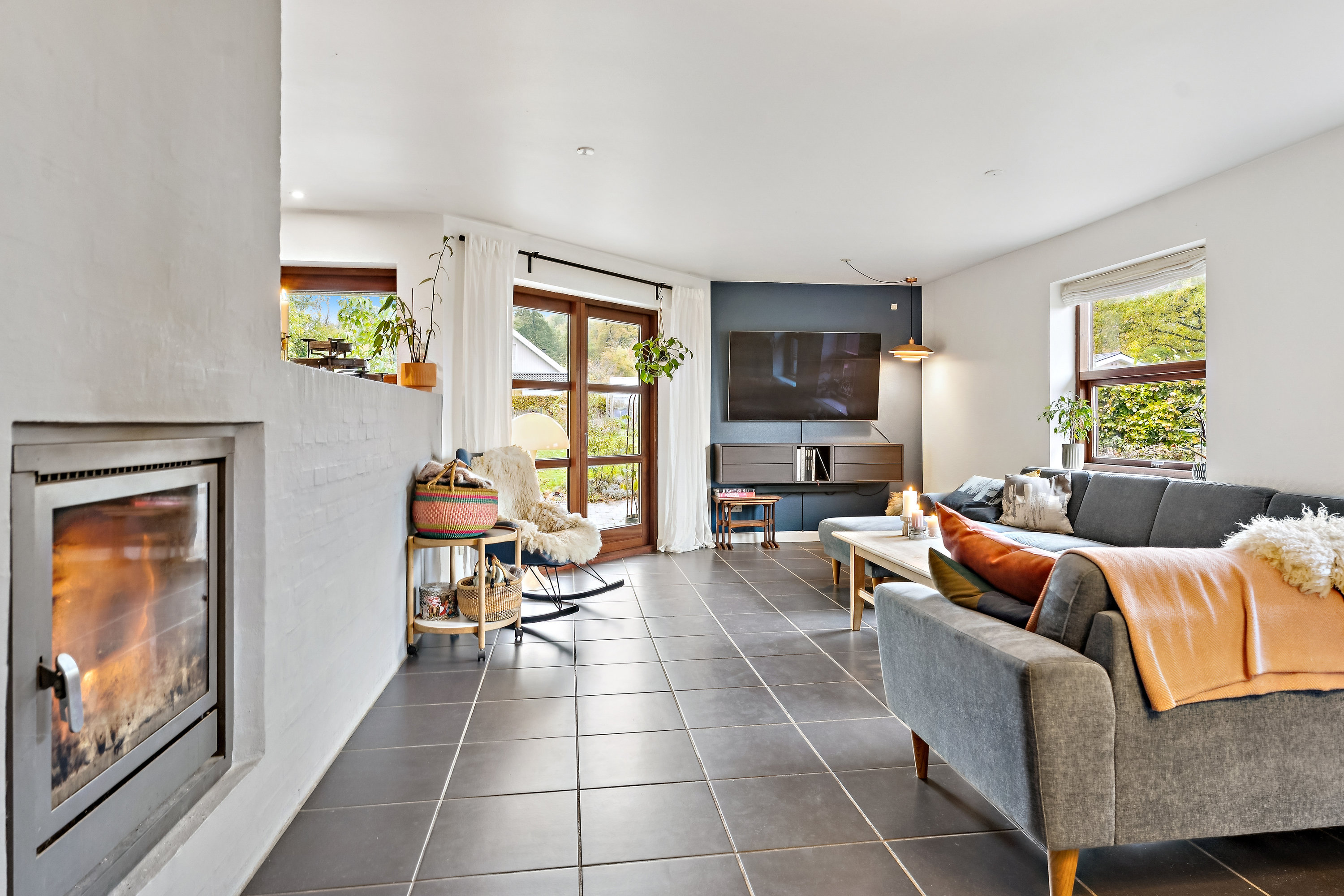 Fremhævet stue billede i fuldskærmstilstand. Billede af Godset 7, 8870 Langå