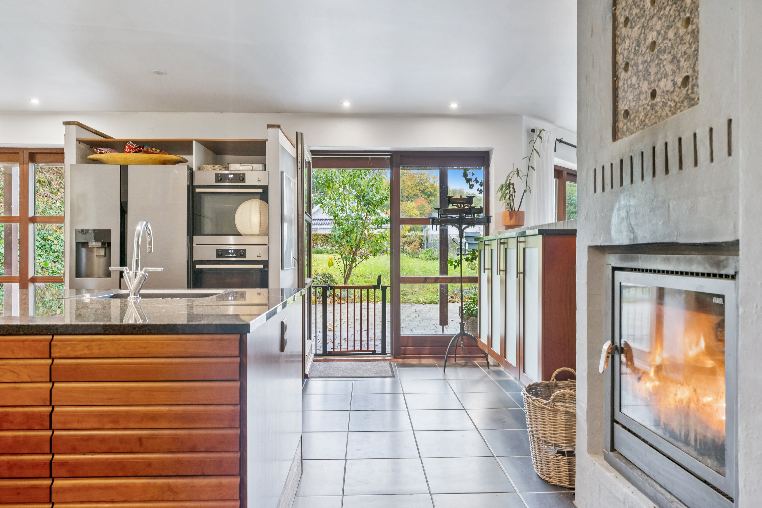 Fremhævet køkken billede i fuldskærmstilstand. Billede af Godset 7, 8870 Langå