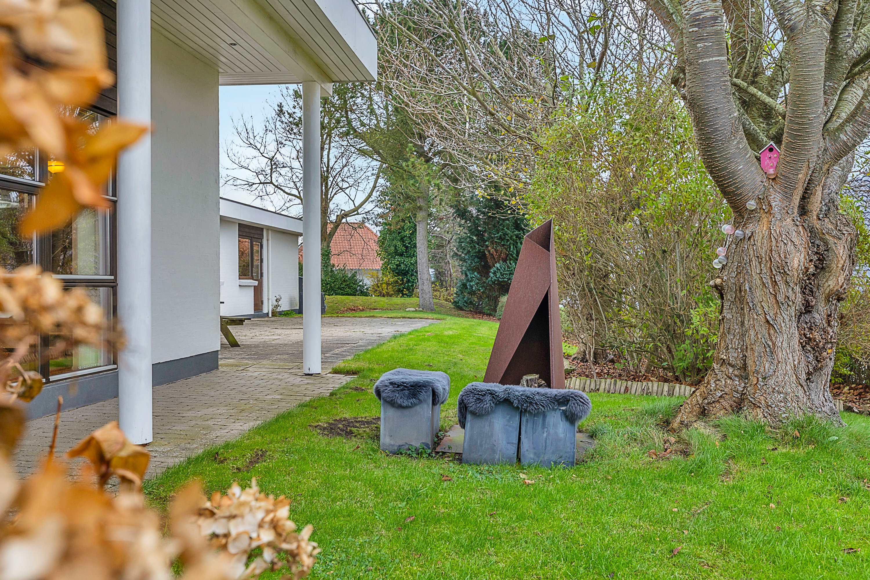 Fremhævet gårdmiljø billede i fuldskærmstilstand. Billede af Toldbodvej 62, Snoghøj, 7000 Fredericia