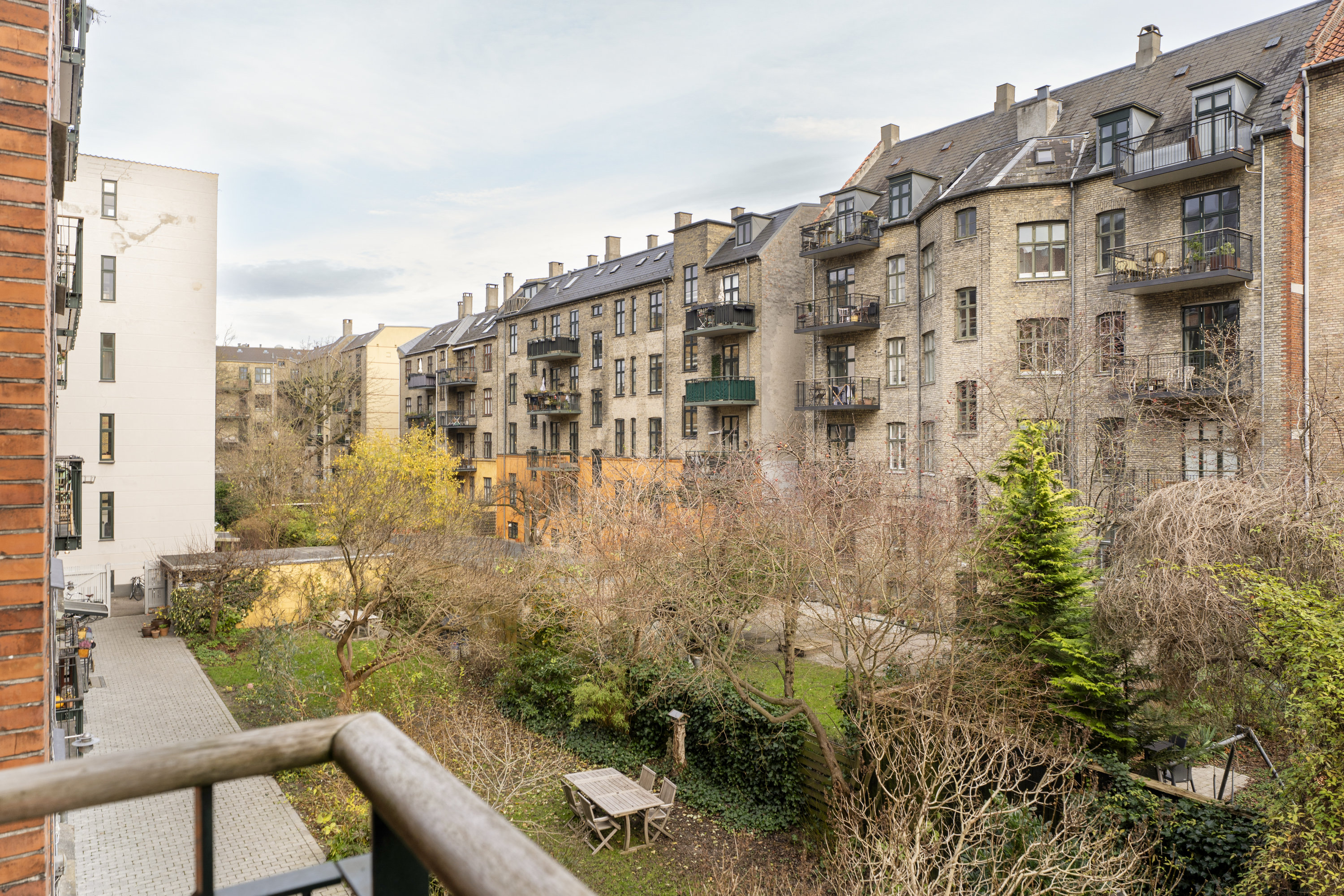 Fremhævet  billede i fuldskærmstilstand. Billede af Carit Etlars Vej 9, 1. tv., 1814 Frederiksberg C