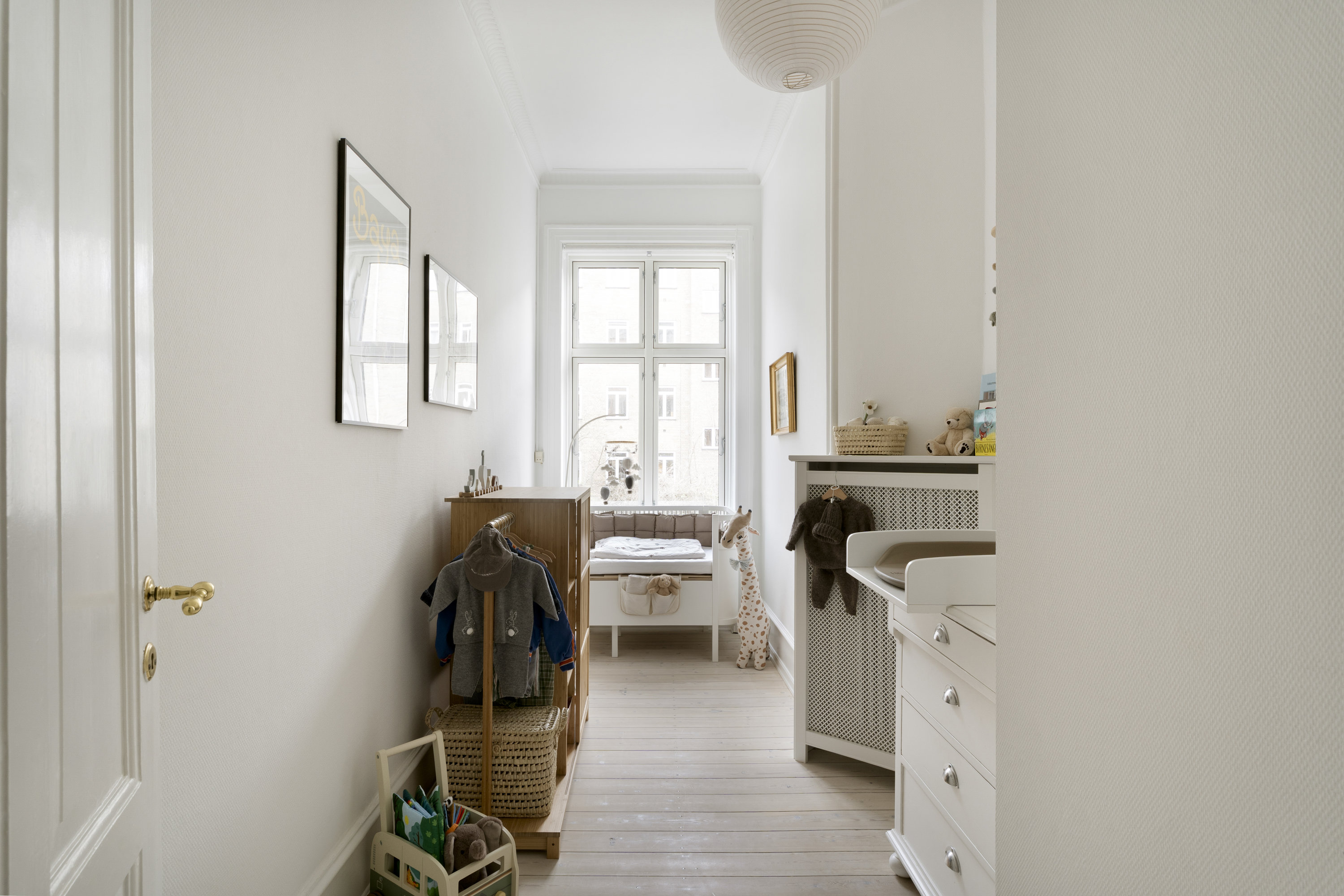 Fremhævet  billede i fuldskærmstilstand. Billede af Carit Etlars Vej 9, 1. tv., 1814 Frederiksberg C