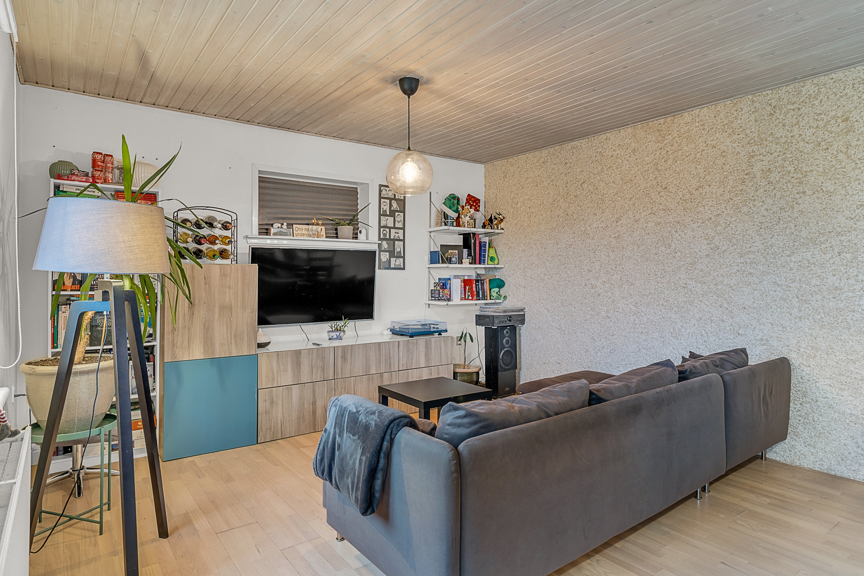 Fremhævet stue billede i fuldskærmstilstand. Billede af Bredstrupvej 49, 7000 Fredericia