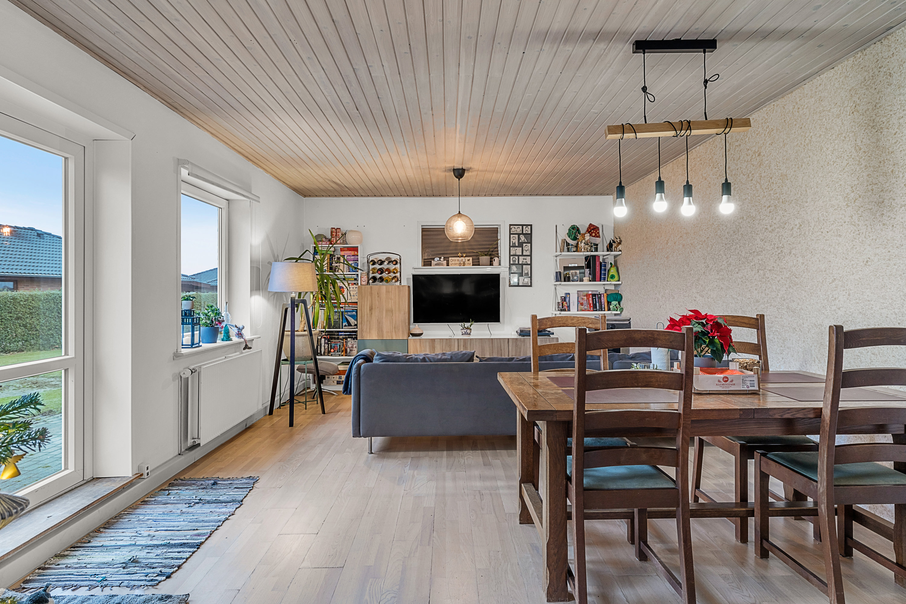 Fremhævet stue billede i fuldskærmstilstand. Billede af Bredstrupvej 49, 7000 Fredericia