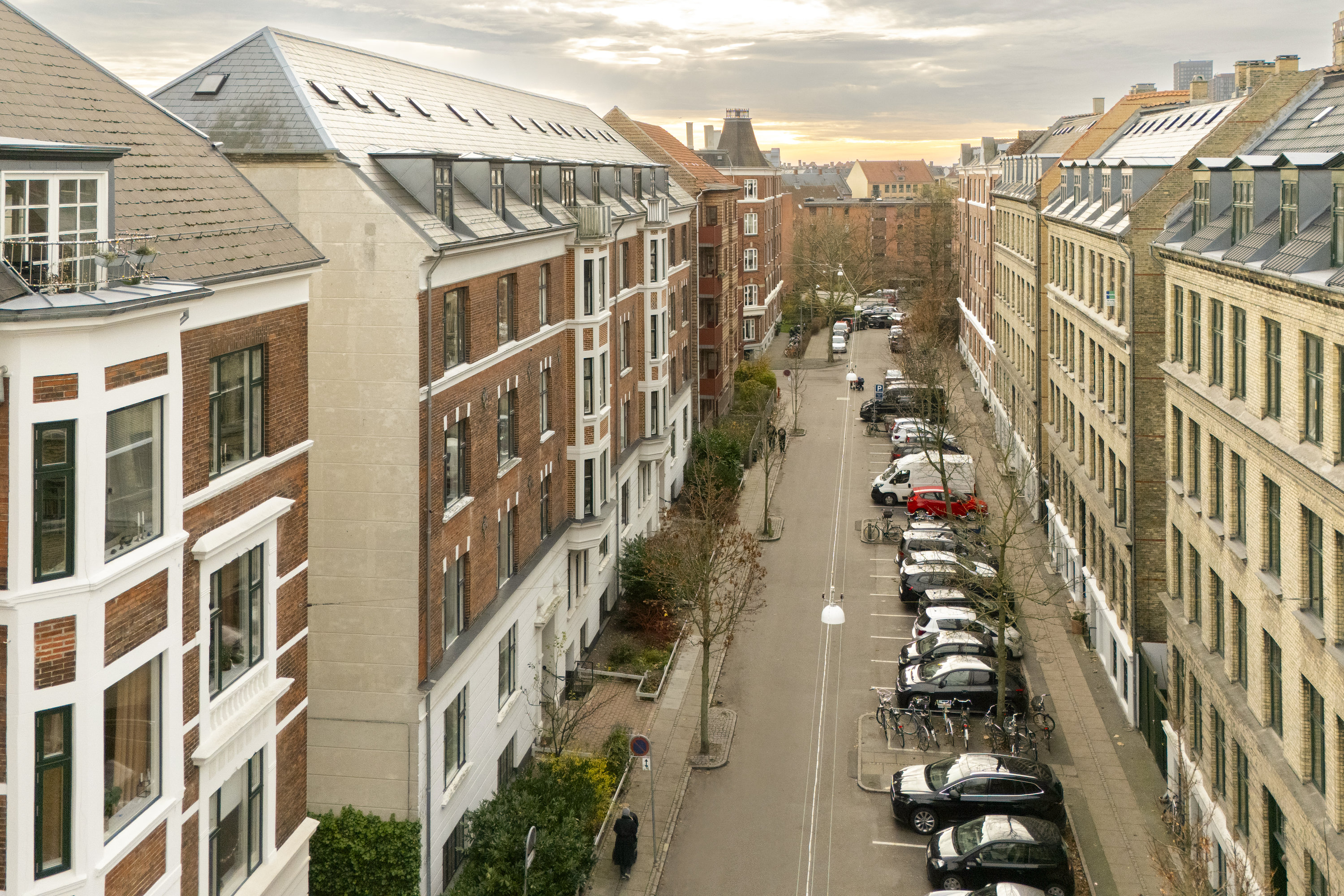 Fremhævet  billede i fuldskærmstilstand. Billede af Carit Etlars Vej 9, 1. tv., 1814 Frederiksberg C