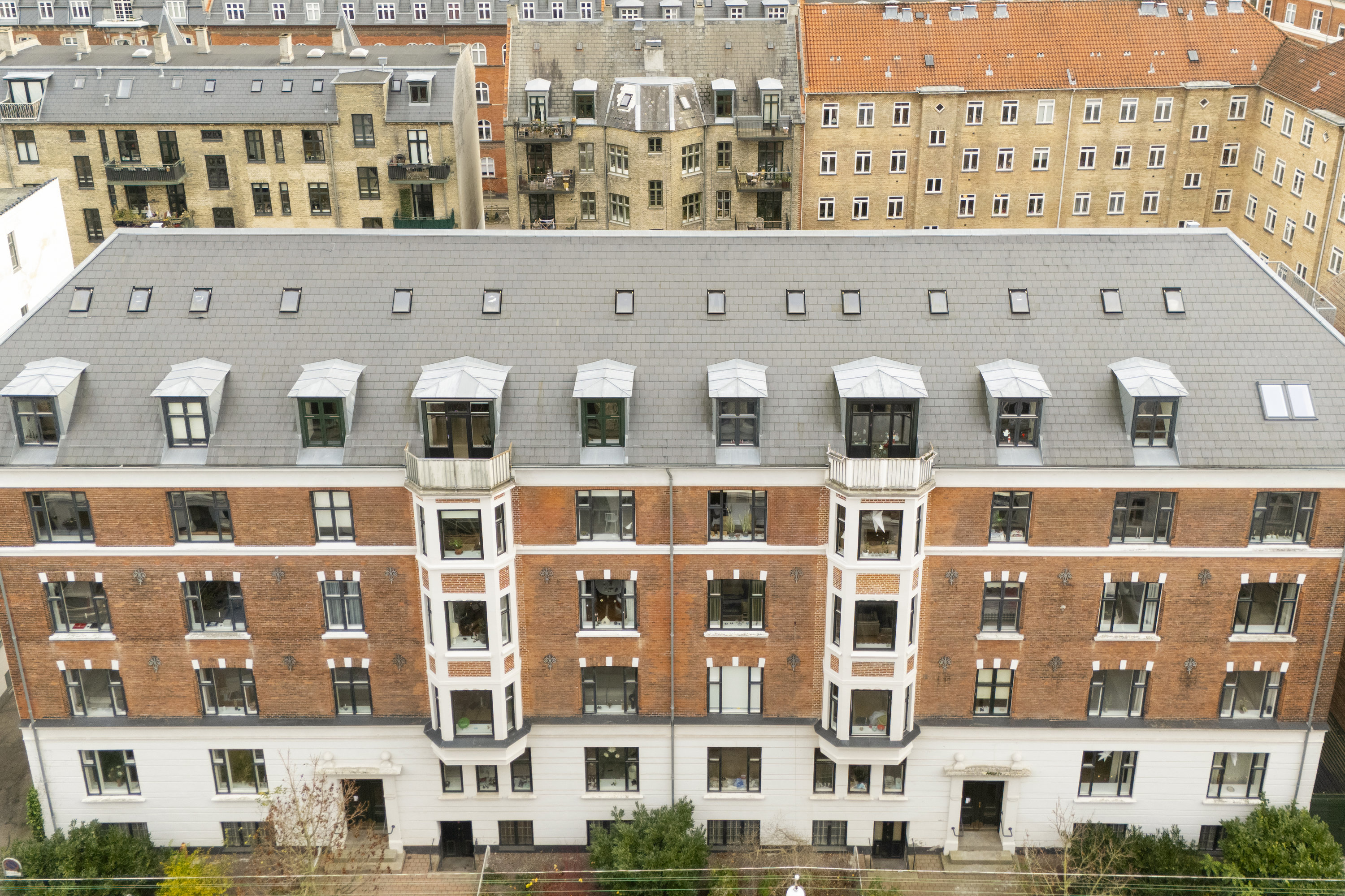 Fremhævet  billede i fuldskærmstilstand. Billede af Carit Etlars Vej 9, 1. tv., 1814 Frederiksberg C