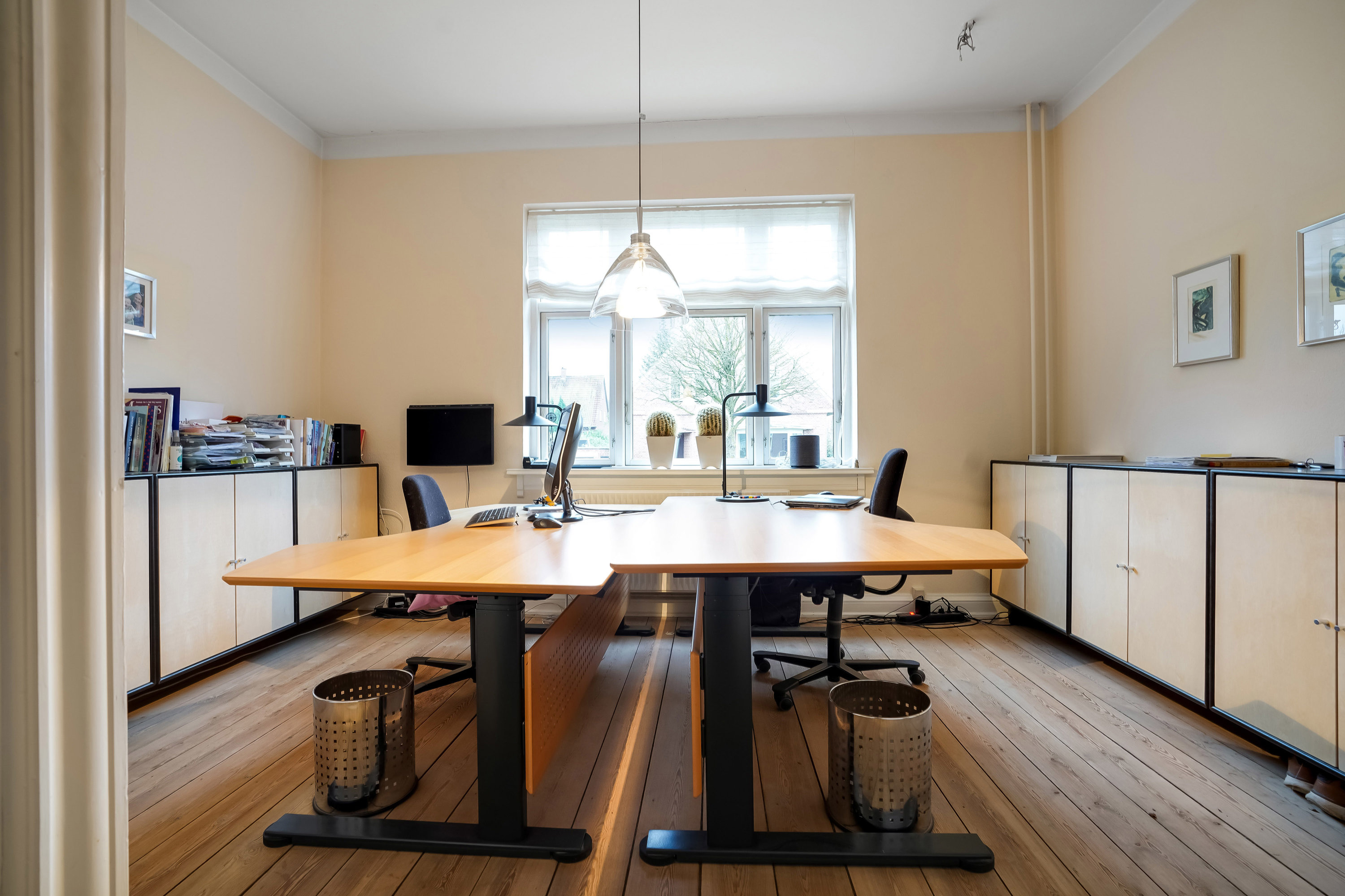 Fremhævet værelse billede i fuldskærmstilstand. Billede af Munkevænget 13, 5230 Odense M