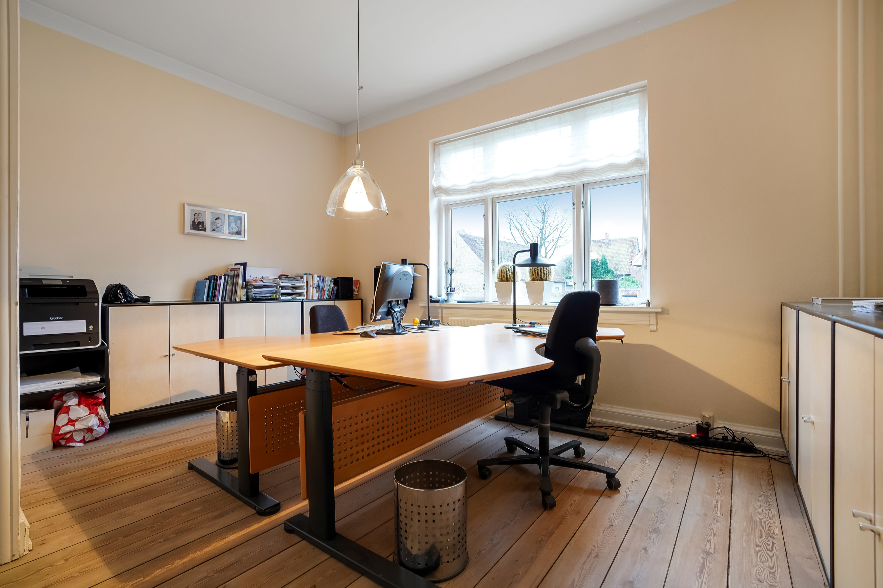 Fremhævet værelse billede i fuldskærmstilstand. Billede af Munkevænget 13, 5230 Odense M