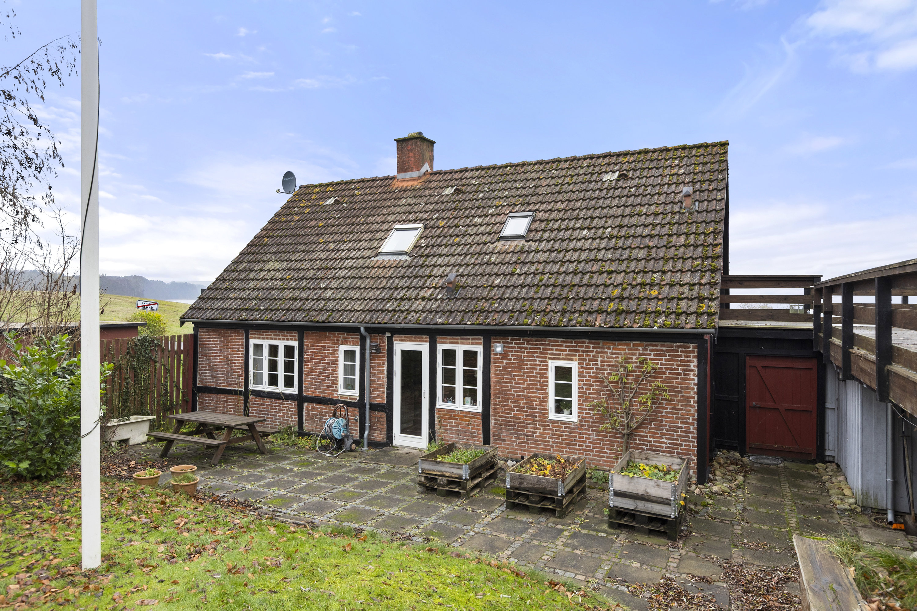 Fremhævet ejendommen billede i fuldskærmstilstand. Billede af Tystrupvej 8, Tystrup, 4250 Fuglebjerg