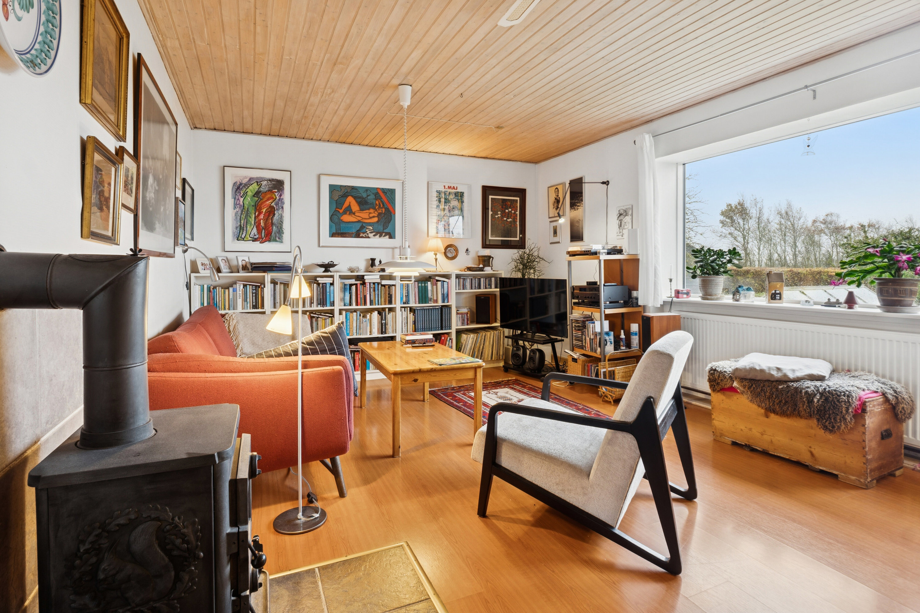 Fremhævet stue billede i fuldskærmstilstand. Billede af Spodsbjergvej 159, Gammel Skrøbelev, 5900 Rudkøbing