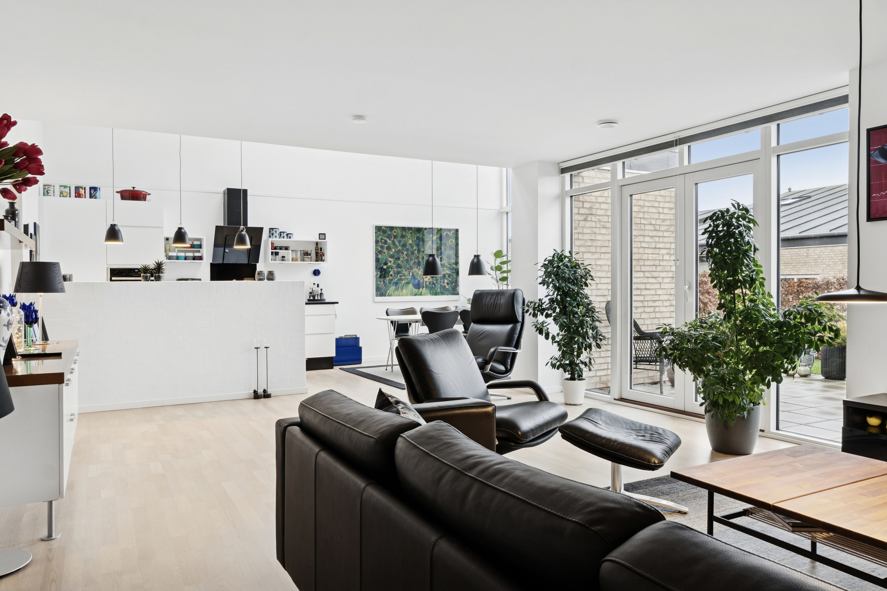 Fremhævet stue billede i fuldskærmstilstand. Billede af Syrengården 20, 4300 Holbæk