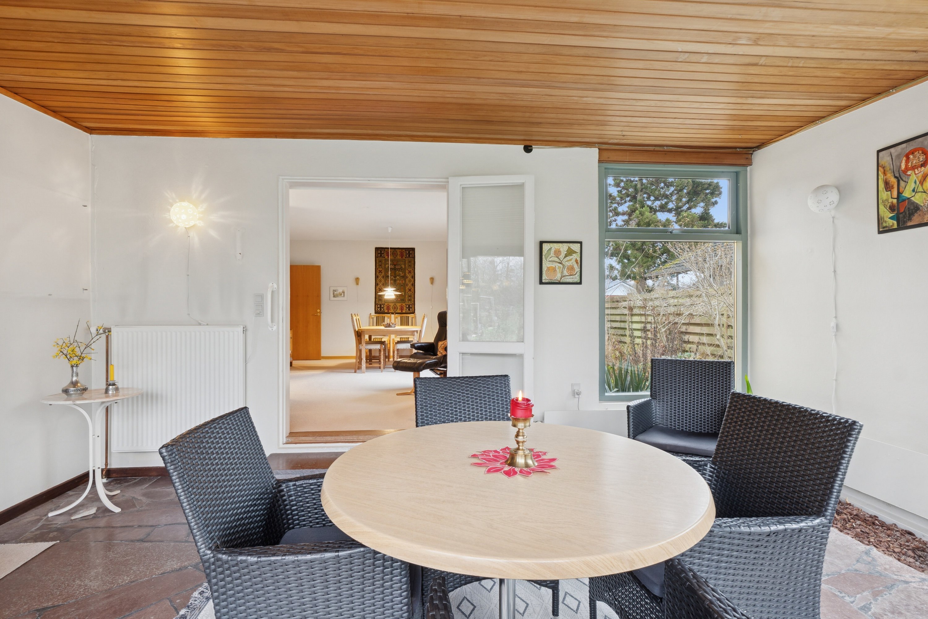 Fremhævet spisestue billede i fuldskærmstilstand. Billede af Folemarksvej 88, 2605 Brøndby