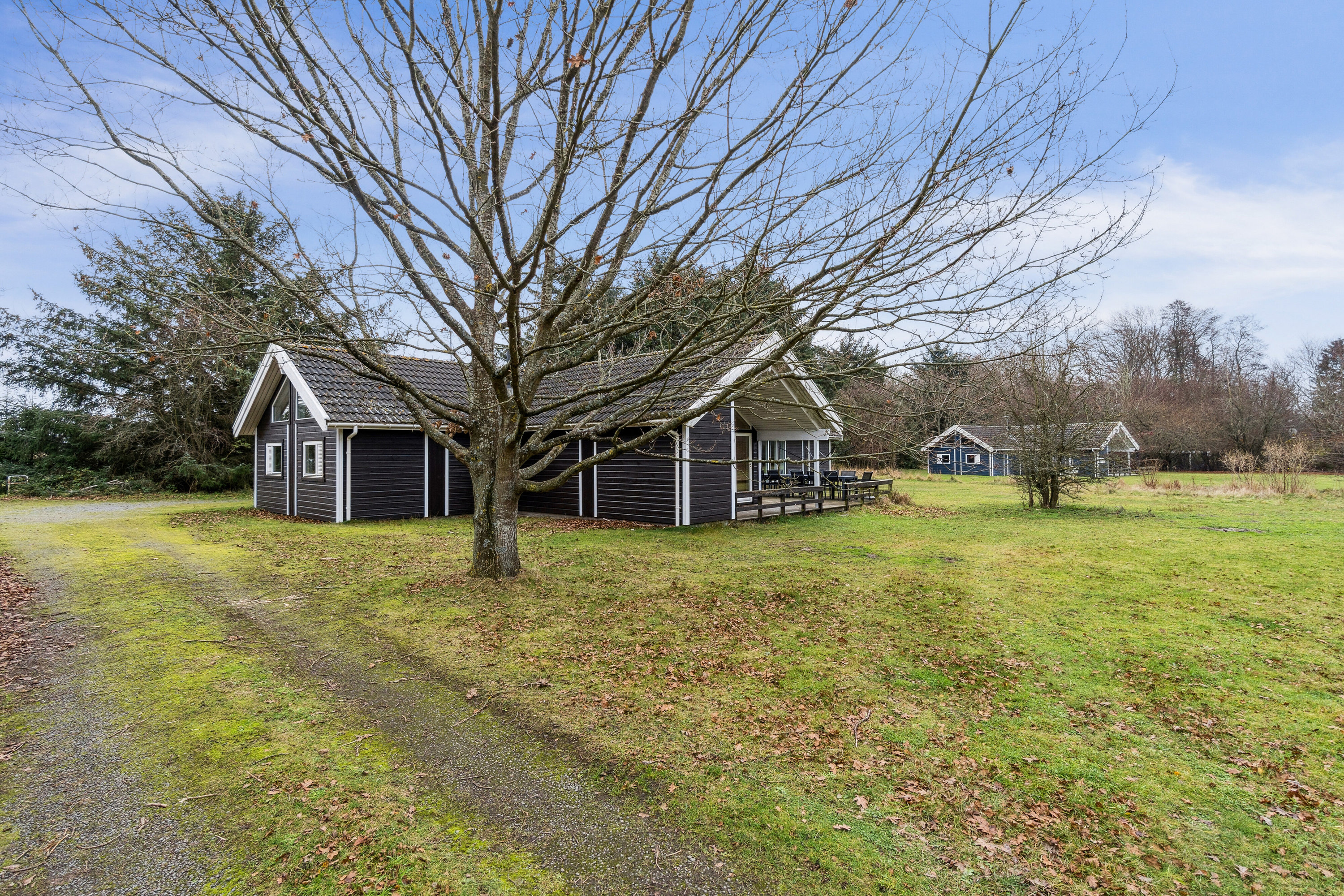 Fremhævet andet billede i fuldskærmstilstand. Billede af Boesvej 3, Pedersker, 3720 Aakirkeby