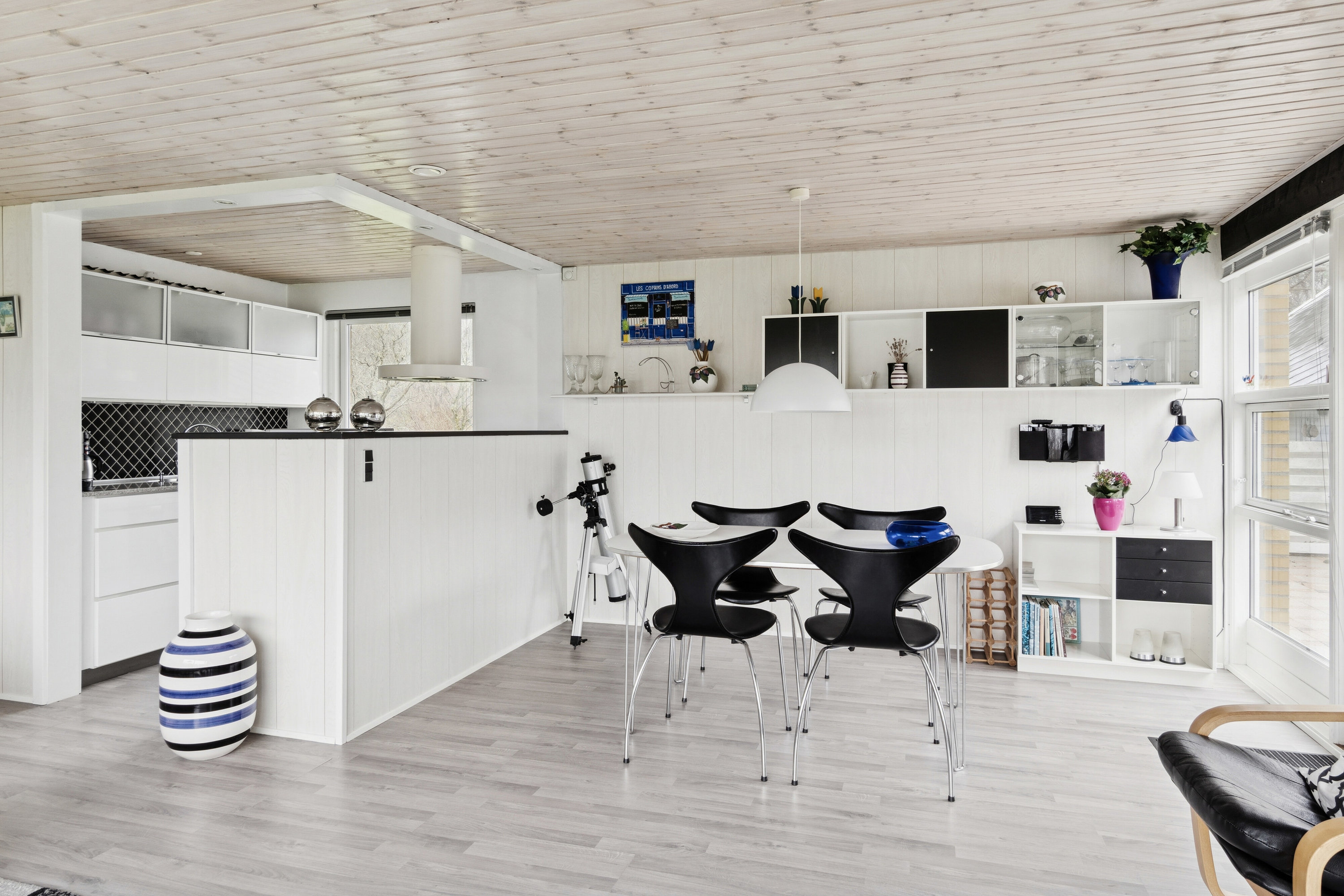 Fremhævet spisestue billede i fuldskærmstilstand. Billede af Skelbakken 5, Veddinge Bk, 4550 Asnæs