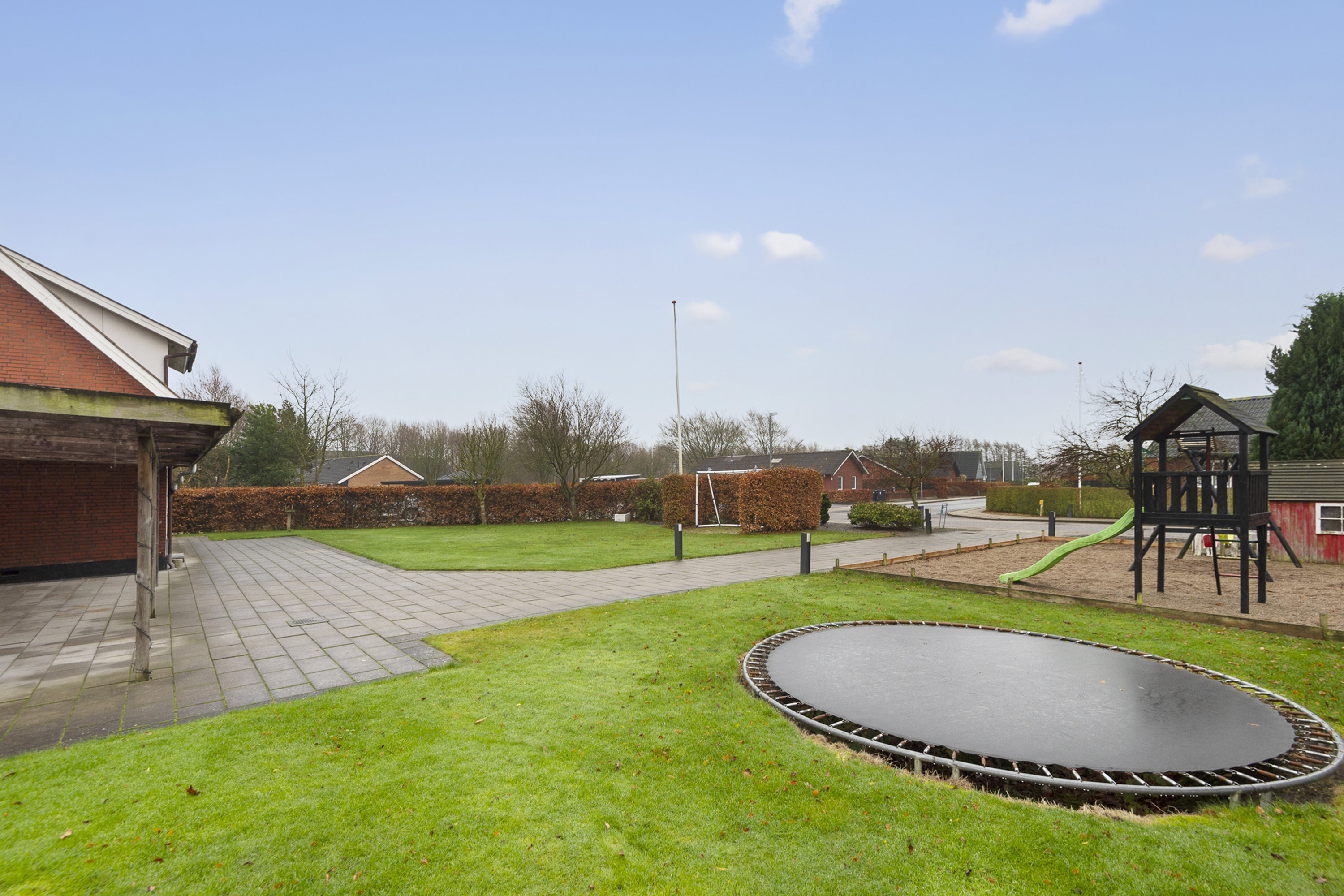 Fremhævet haven billede i fuldskærmstilstand. Billede af Byparken 11, Næsbjerg, 6800 Varde