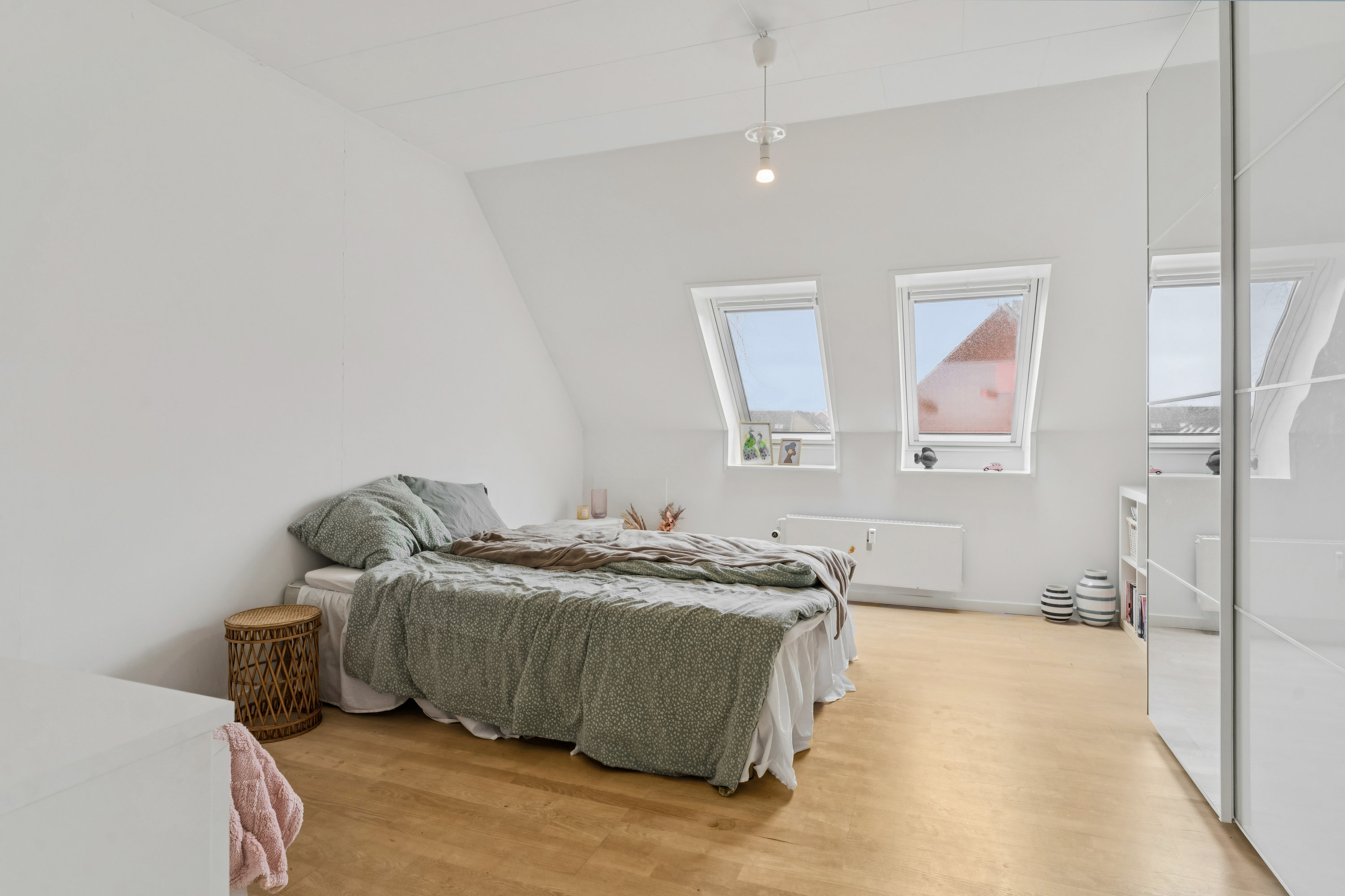 Fremhævet værelse billede i fuldskærmstilstand. Billede af Aldershvilevej 100, 1. m., 2880 Bagsværd