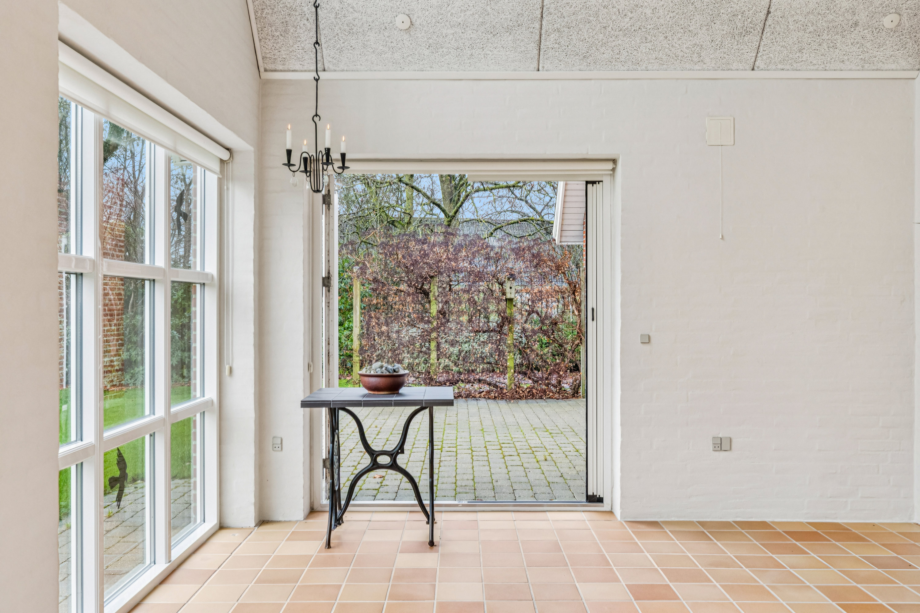 Fremhævet udestue billede i fuldskærmstilstand. Billede af V Vedsted Byvej 9, Vester Vedsted, 6760 Ribe