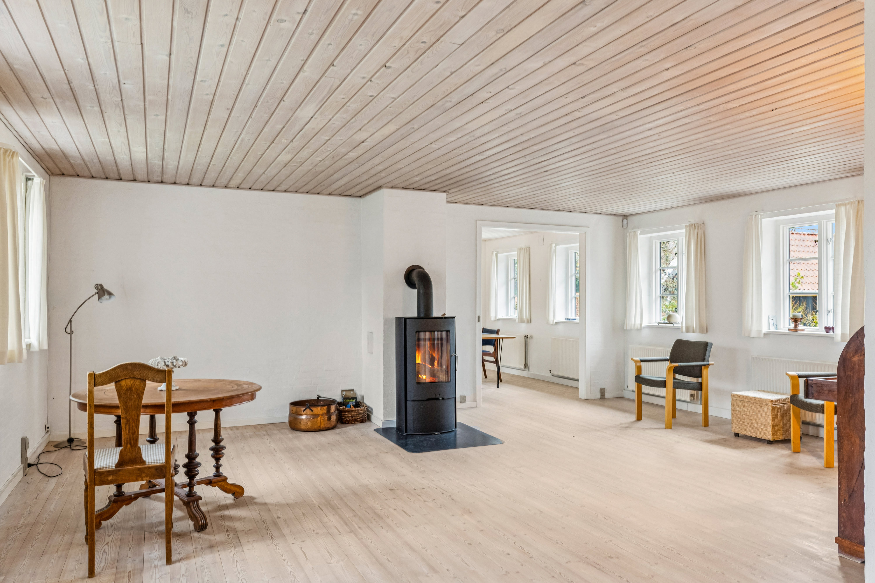 Fremhævet stue billede i fuldskærmstilstand. Billede af V Vedsted Byvej 9, Vester Vedsted, 6760 Ribe