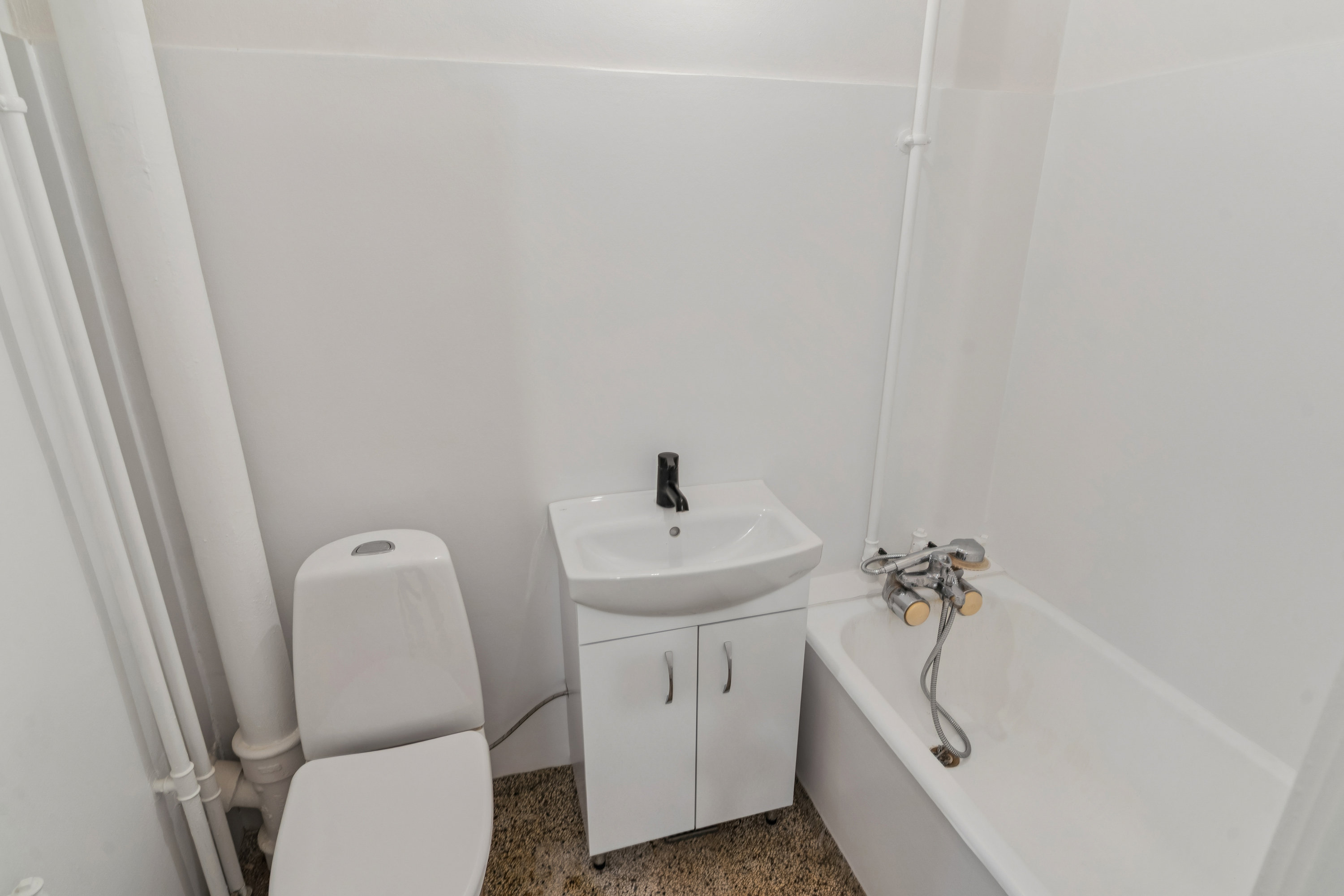 Fremhævet badeværelse billede i fuldskærmstilstand. Billede af Bagsværd Hovedgade 188, 1. b., 2880 Bagsværd