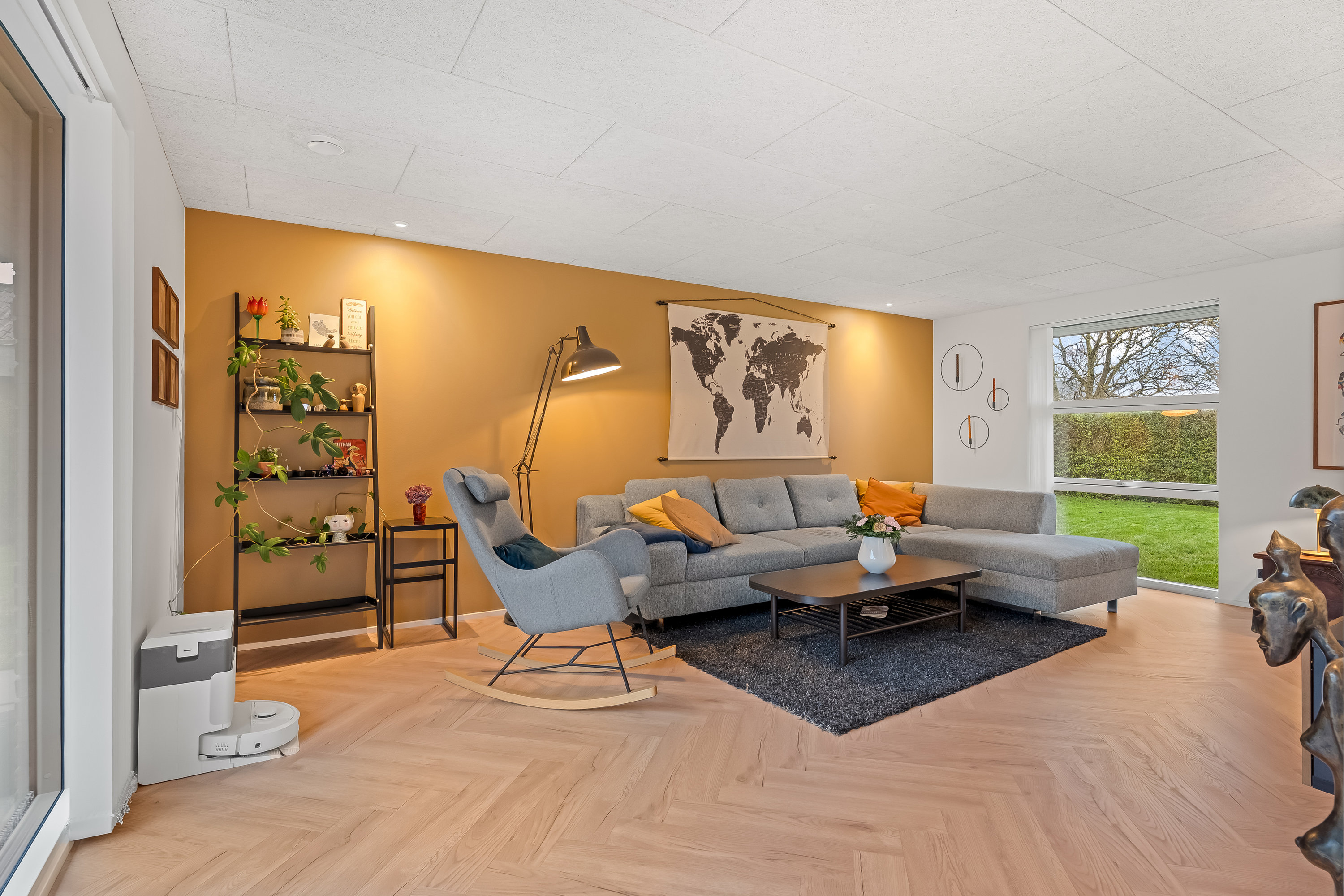 Fremhævet stue billede i fuldskærmstilstand. Billede af Majsvænget 10, 7500 Holstebro