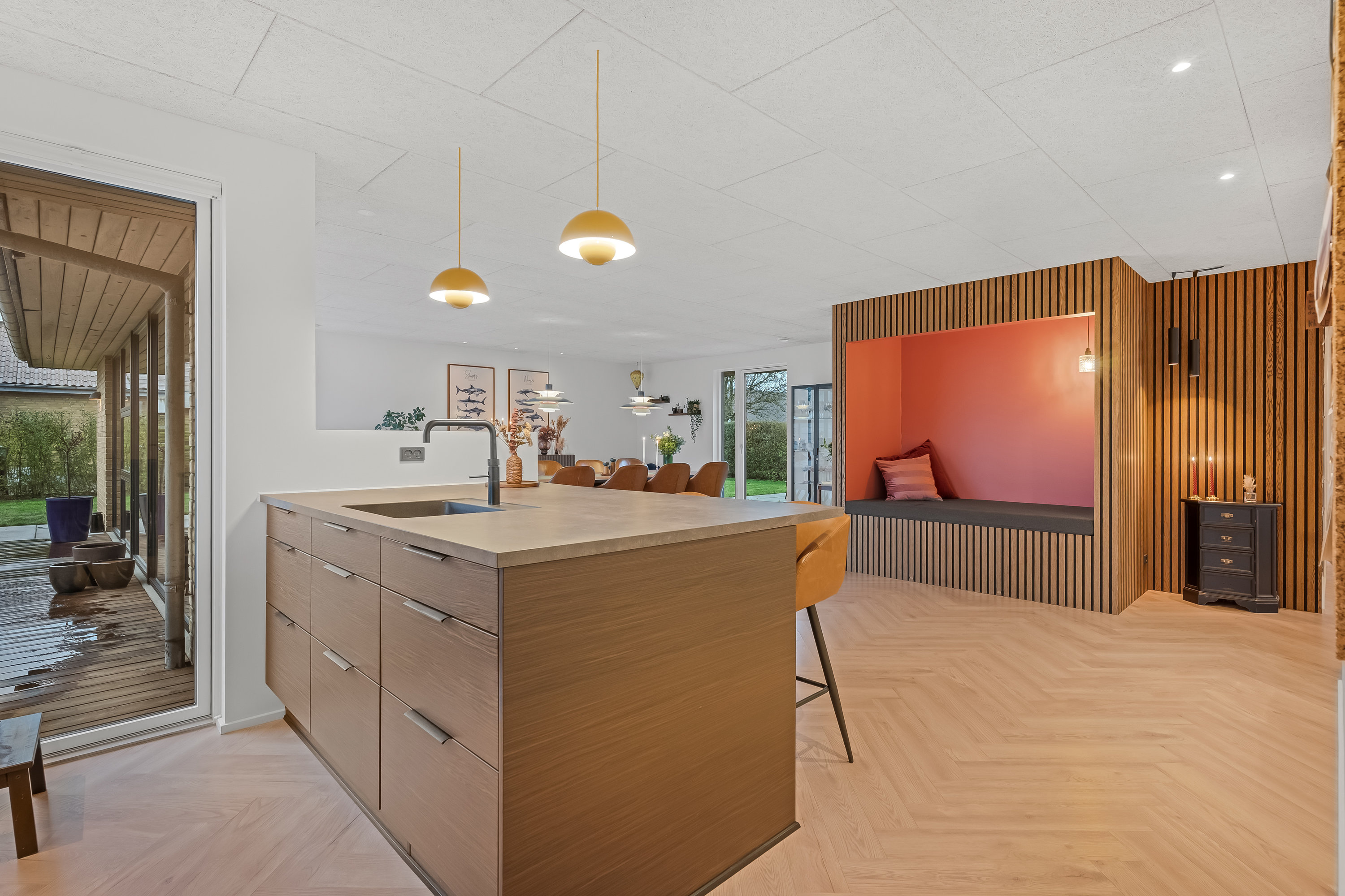 Fremhævet køkken alrum billede i fuldskærmstilstand. Billede af Majsvænget 10, 7500 Holstebro