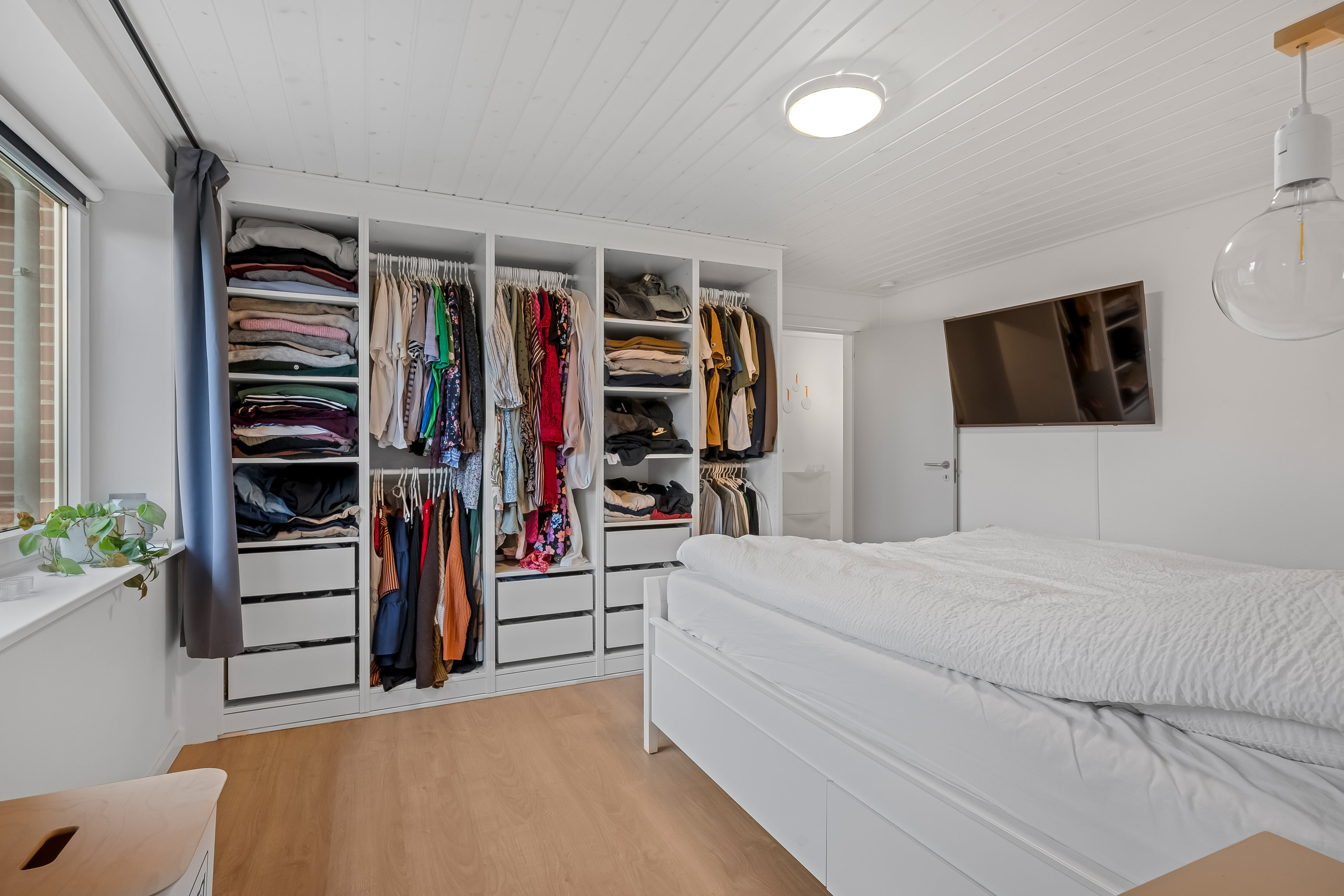 Fremhævet soveværelse billede i fuldskærmstilstand. Billede af Lomborgvej 105, Lomborg, 7620 Lemvig