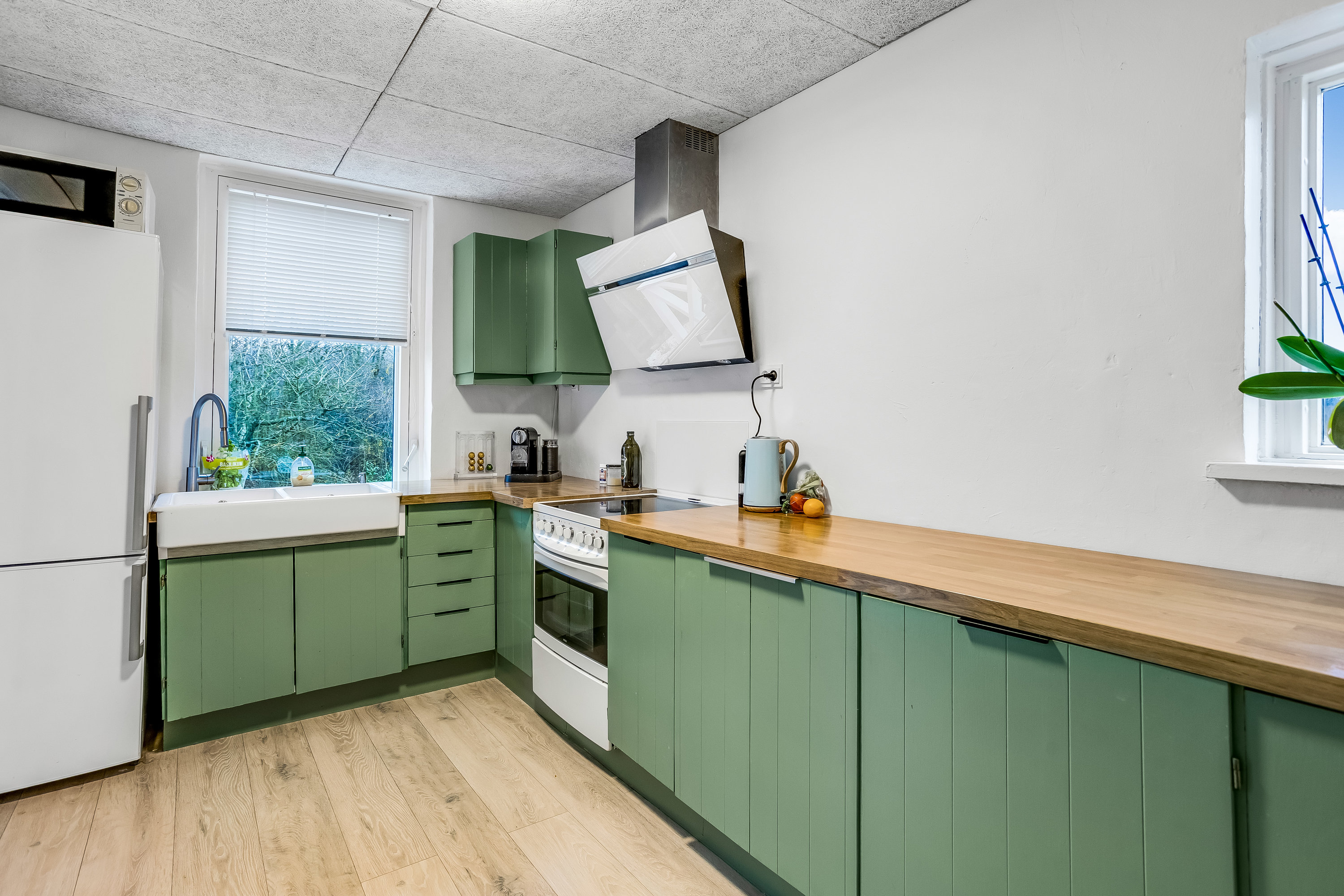 Fremhævet køkken billede i fuldskærmstilstand. Billede af Vinkelvej 7, 4800 Nykøbing F