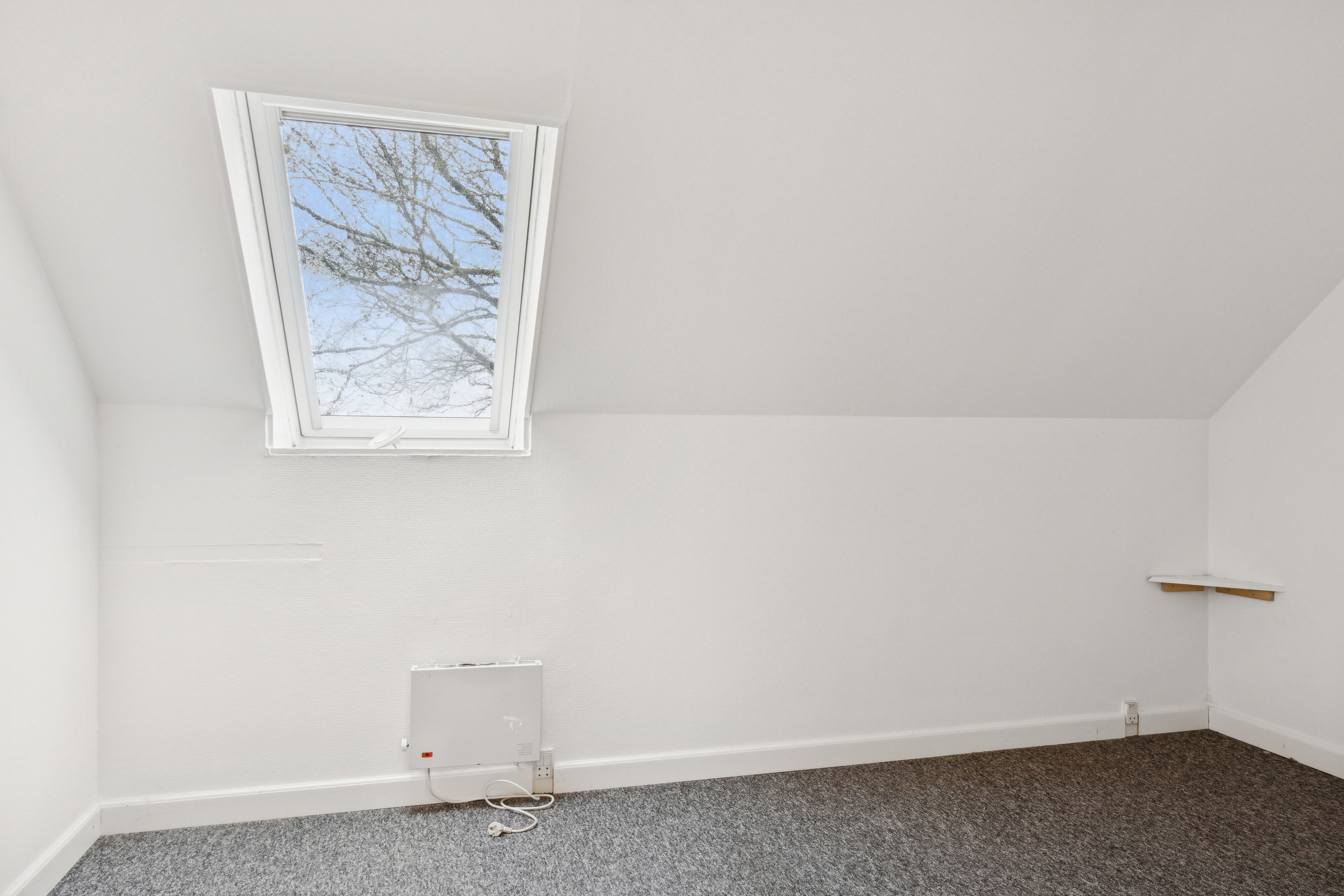 Fremhævet soveværelse billede i fuldskærmstilstand. Billede af Kalundborgvej 96, 1. tv., Jernbjerg, 4200 Slagelse