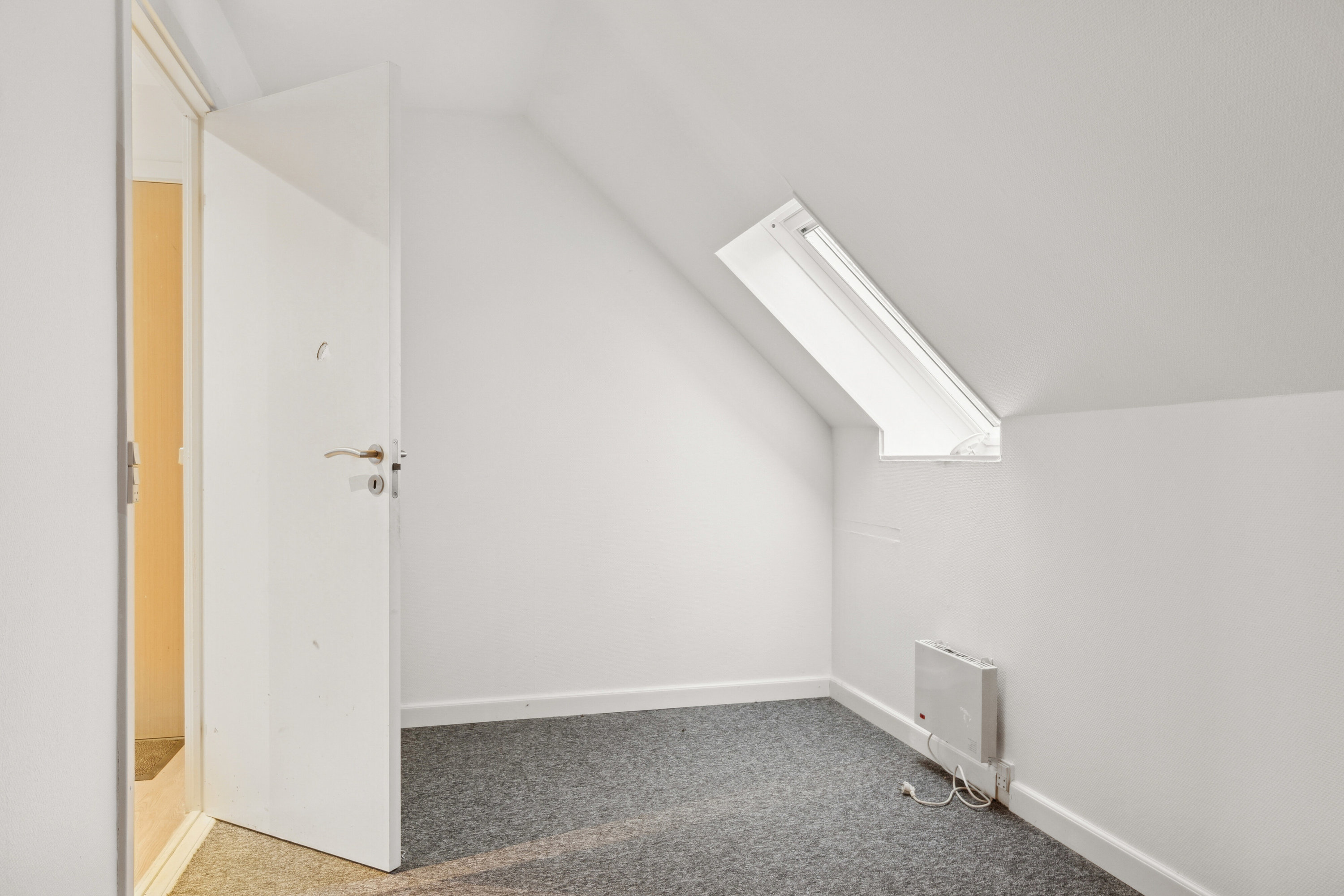 Fremhævet soveværelse billede i fuldskærmstilstand. Billede af Kalundborgvej 96, 1. tv., Jernbjerg, 4200 Slagelse