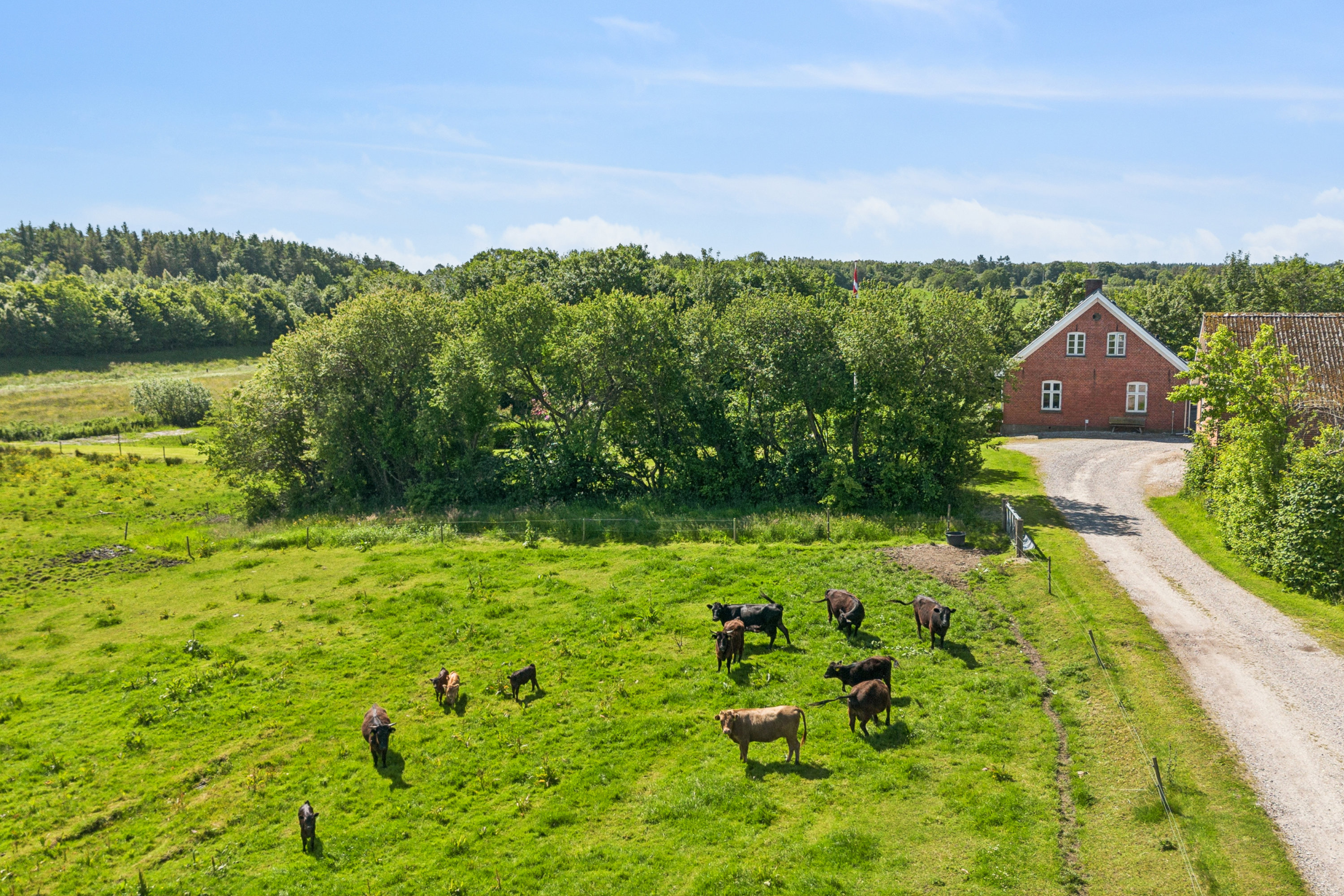 Fremhævet  billede i fuldskærmstilstand. Billede af Glerupvej 21, Glerup, 9560 Hadsund