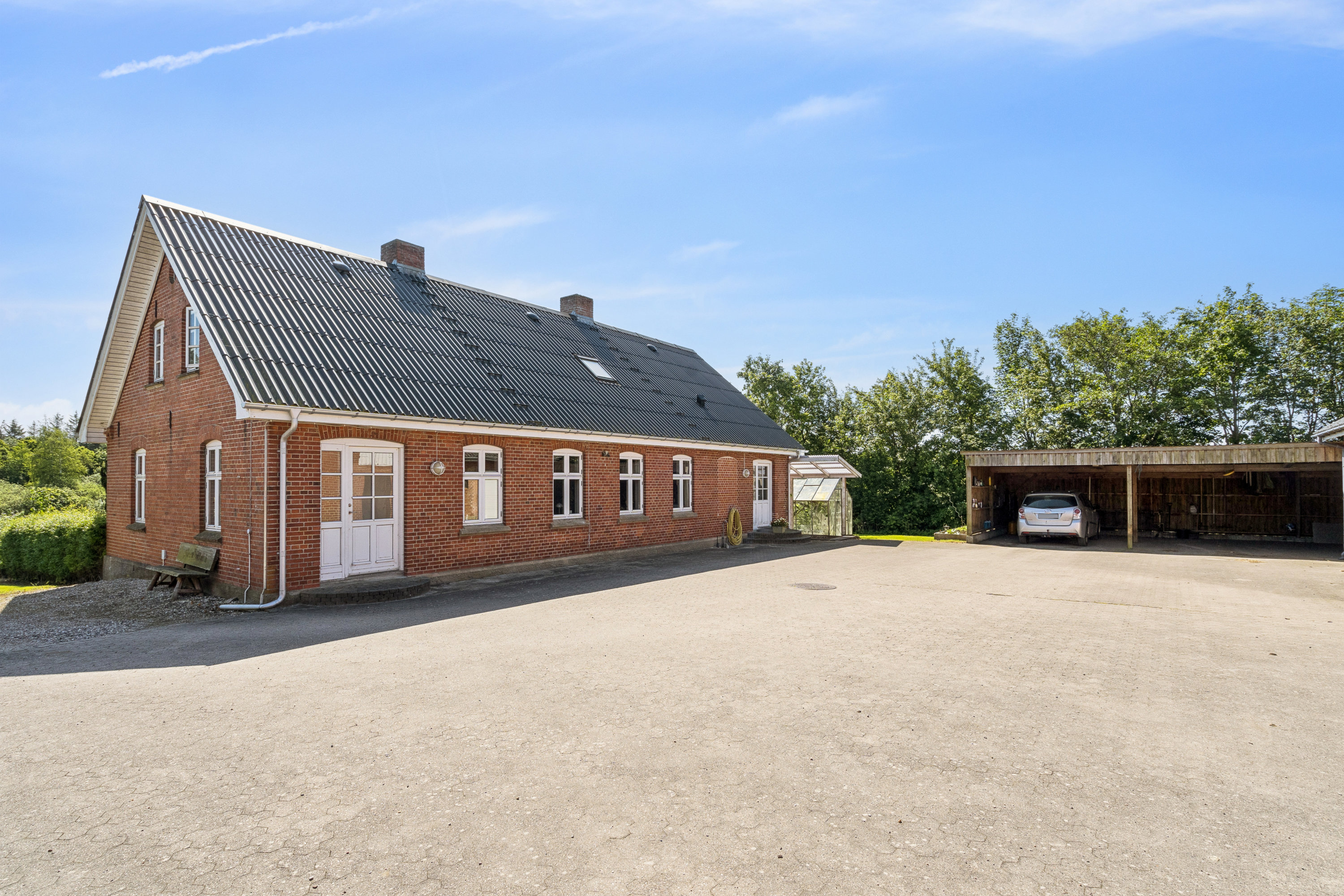 Miniaturebillede 1: . Billede af Glerupvej 21, Glerup, 9560 Hadsund