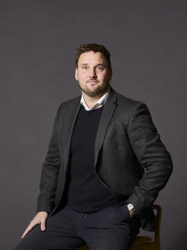 Ejendomsmægler Benjamin Sixø, Nybolig Ebeltoft, Nybolig