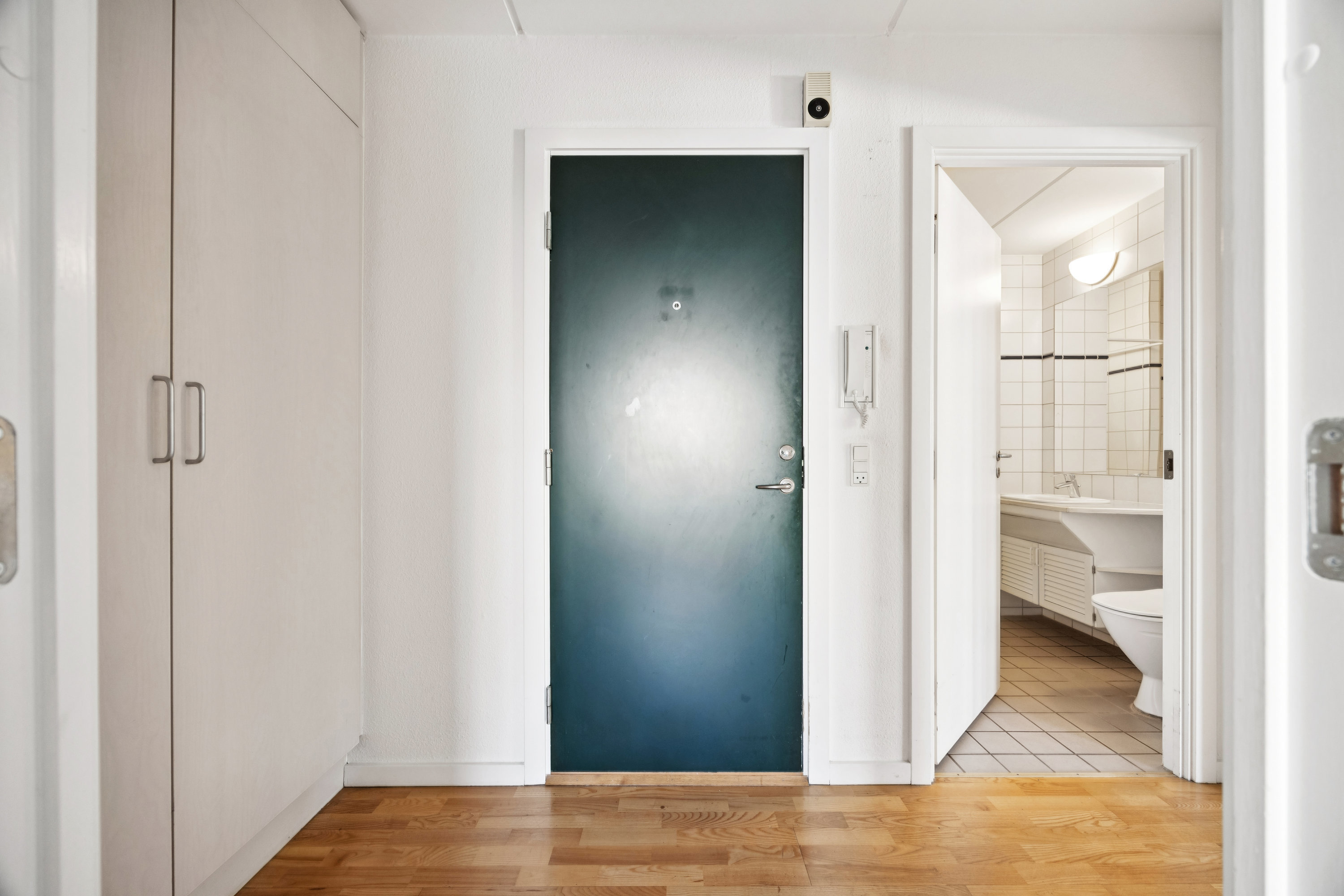 Fremhævet  billede i fuldskærmstilstand. Billede af Sveasvej 8, st.. 3., 1917 Frederiksberg C