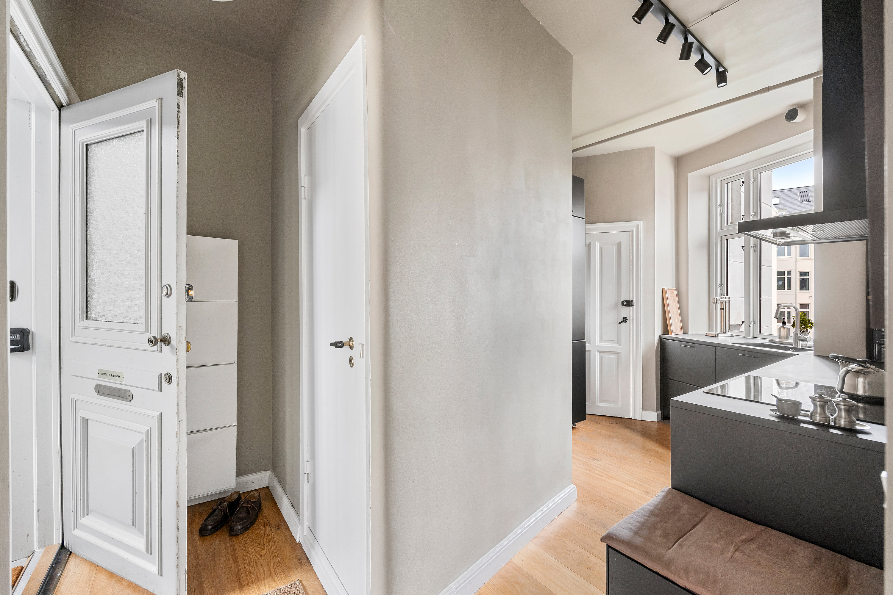 Miniaturebillede 1: . Billede af Adolph Steens Alle 5, 3. th., 1971 Frederiksberg C