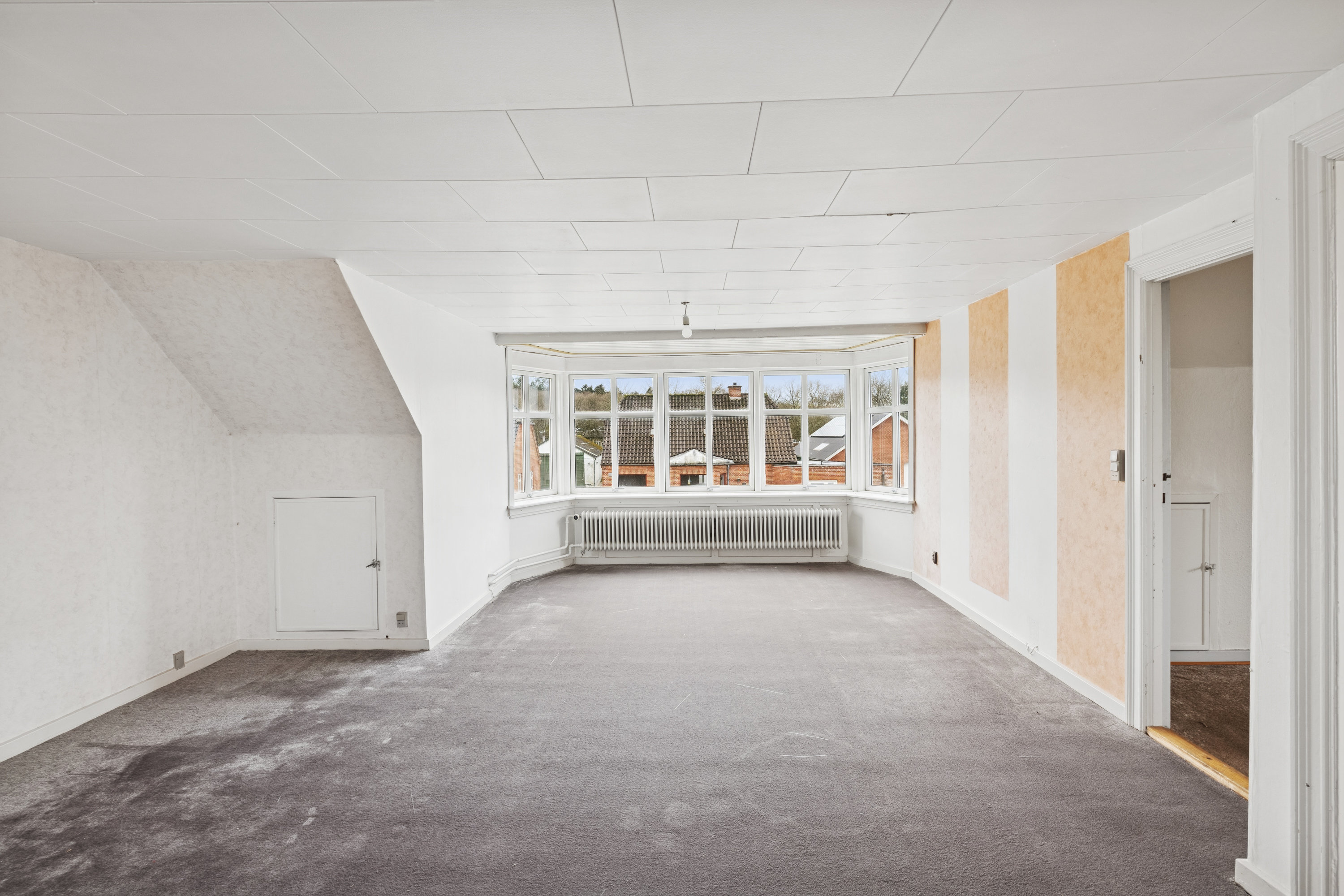 Fremhævet stue billede i fuldskærmstilstand. Billede af Vestre Skivevej 149B, Sjørup, 8800 Viborg