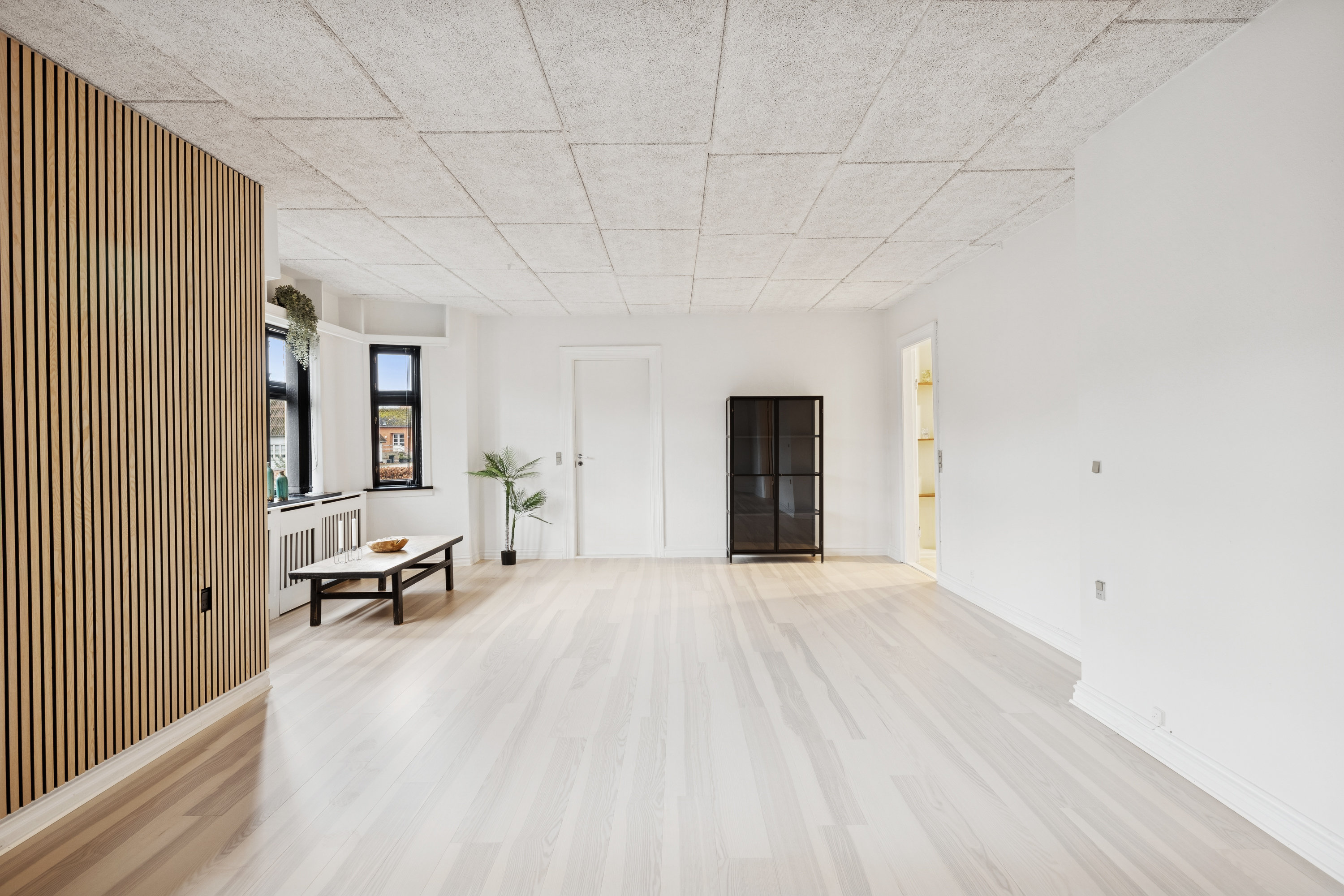 Fremhævet stue billede i fuldskærmstilstand. Billede af Vestre Skivevej 149B, Sjørup, 8800 Viborg