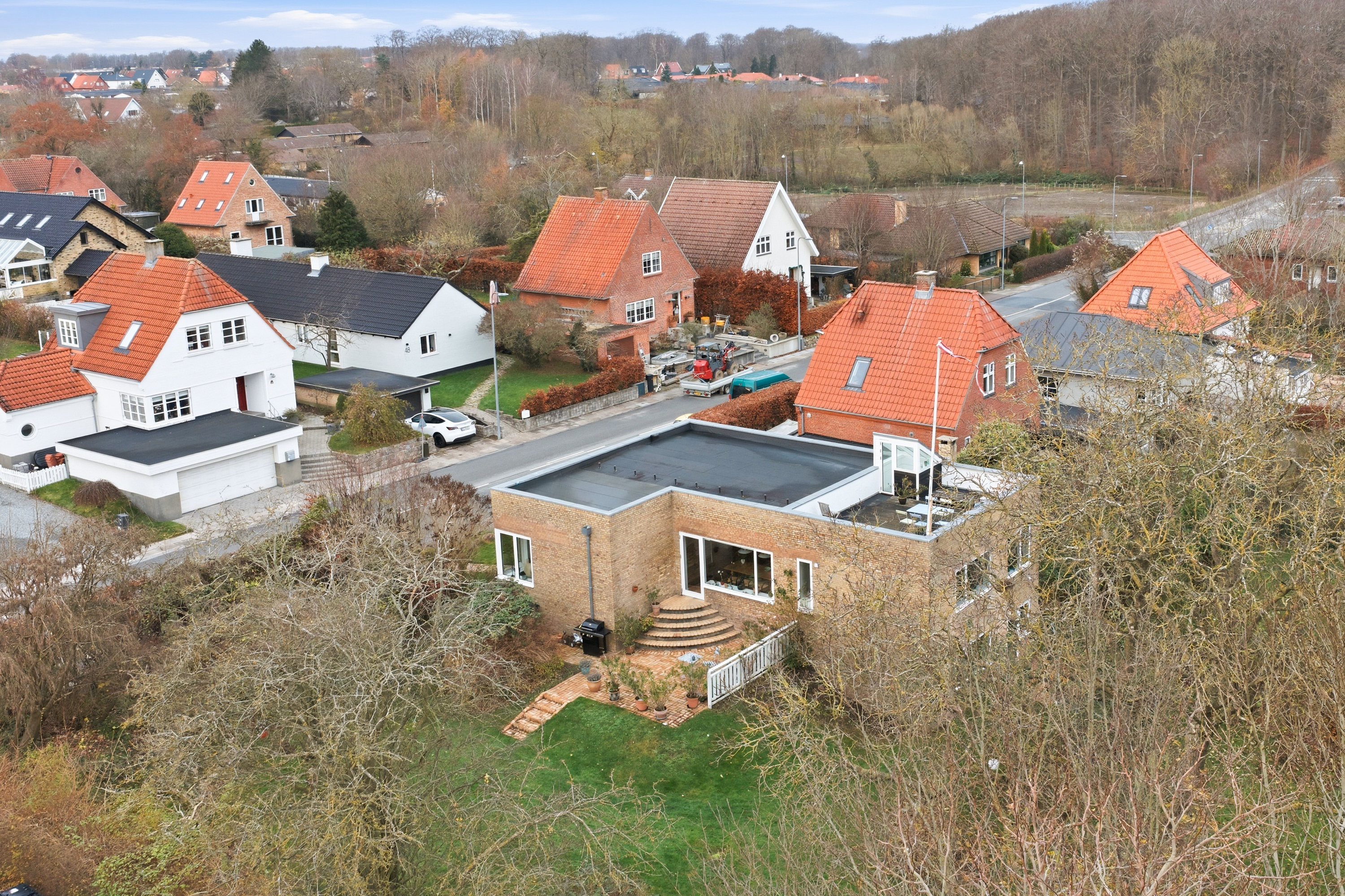 Fremhævet luftfoto billede i fuldskærmstilstand. Billede af Jernbanevej 51, Tarup, 5210 Odense NV
