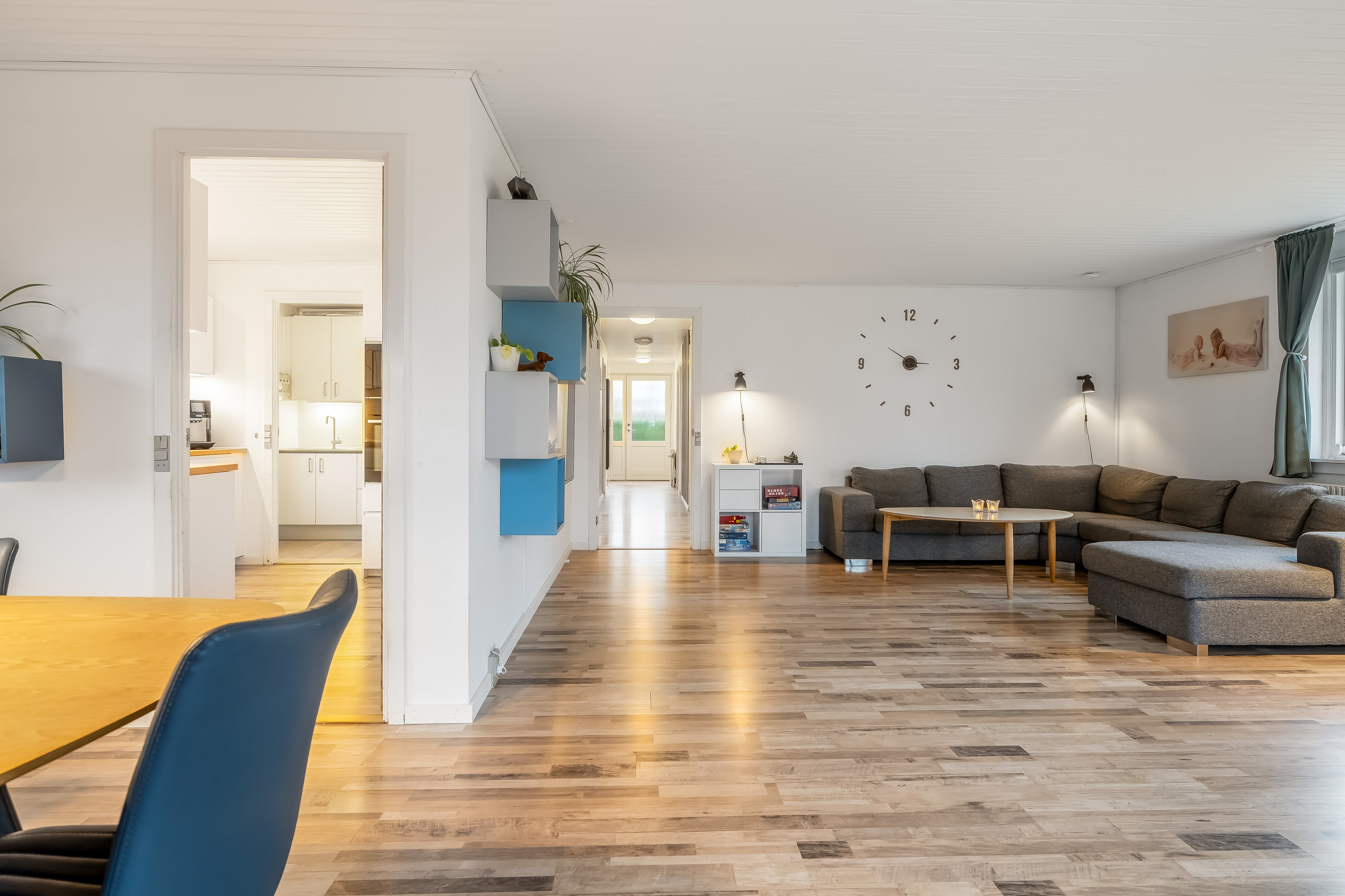 Fremhævet stue billede i fuldskærmstilstand. Billede af Kildevænget 46, Meløse, 3320 Skævinge