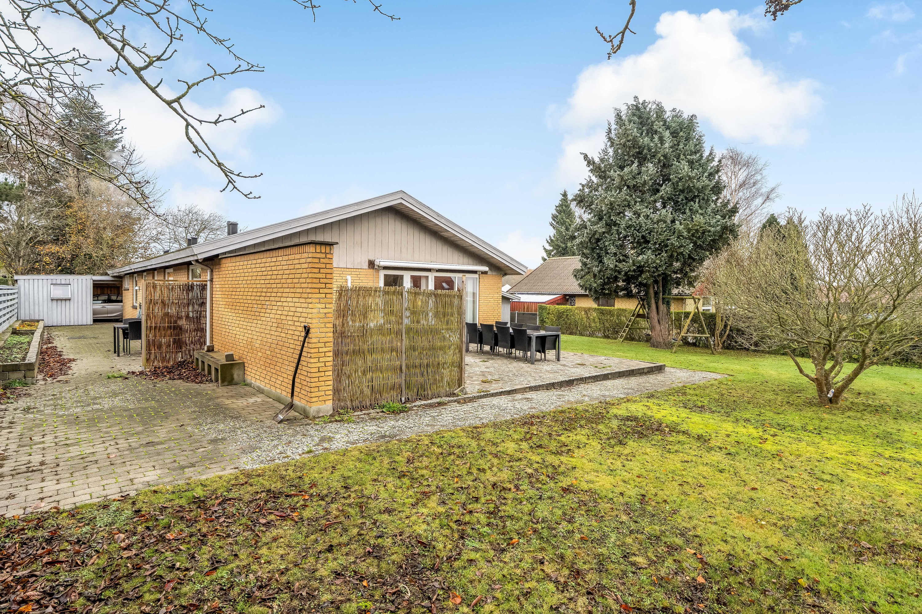 Fremhævet facade billede i fuldskærmstilstand. Billede af Kildevænget 46, Meløse, 3320 Skævinge