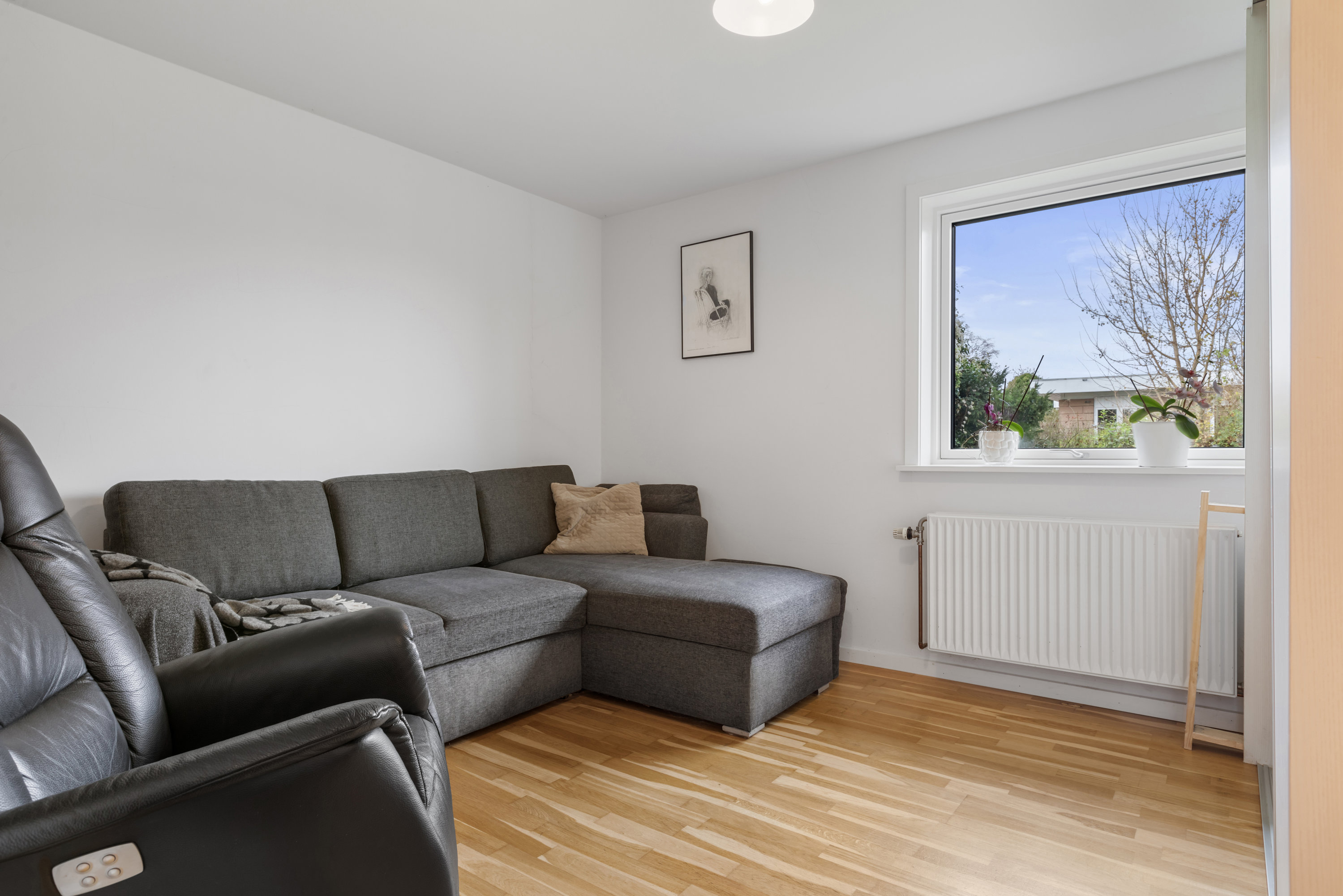 Fremhævet  billede i fuldskærmstilstand. Billede af Arnborgvej 24, 2770 Kastrup