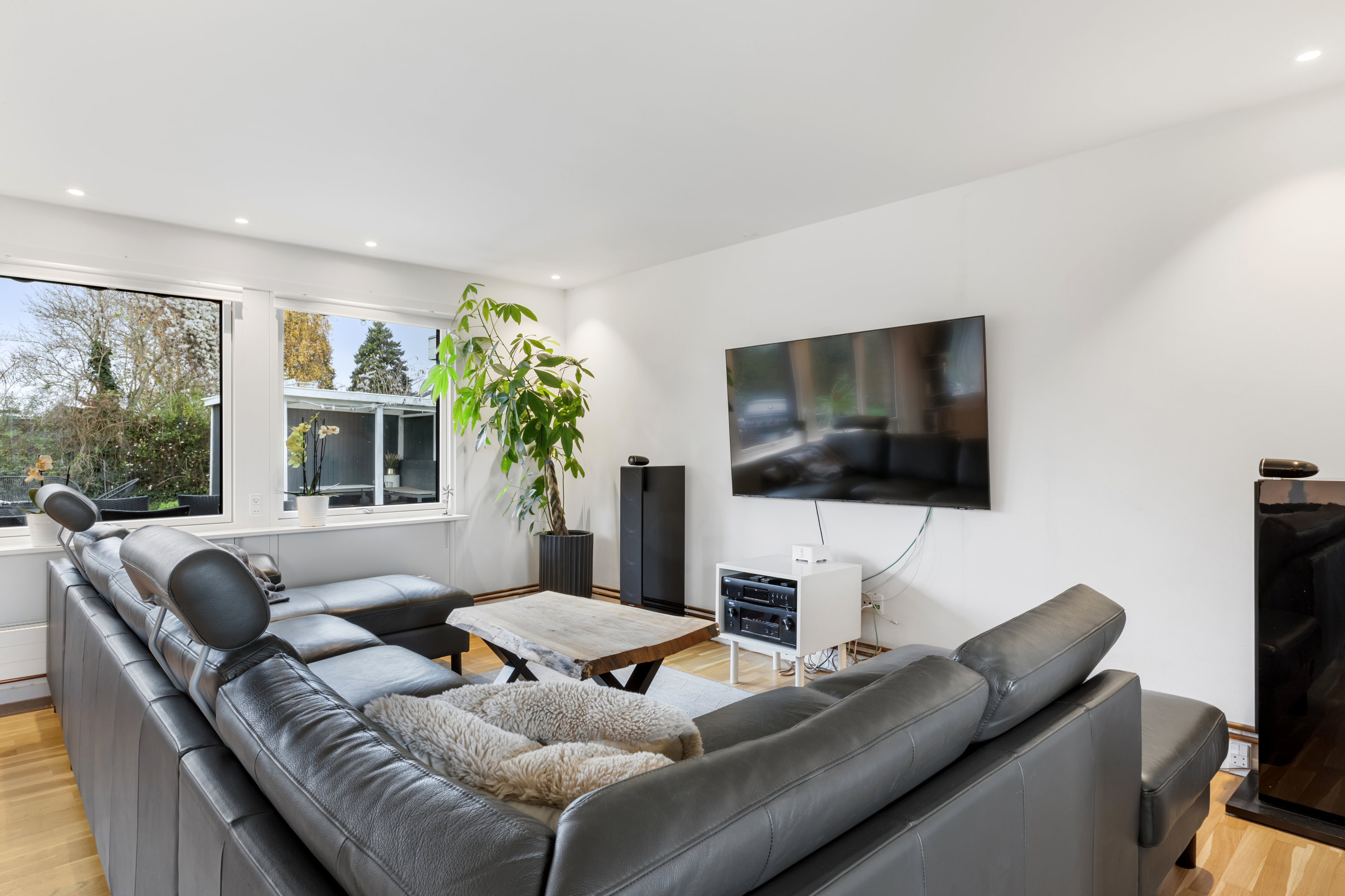 Fremhævet  billede i fuldskærmstilstand. Billede af Arnborgvej 24, 2770 Kastrup