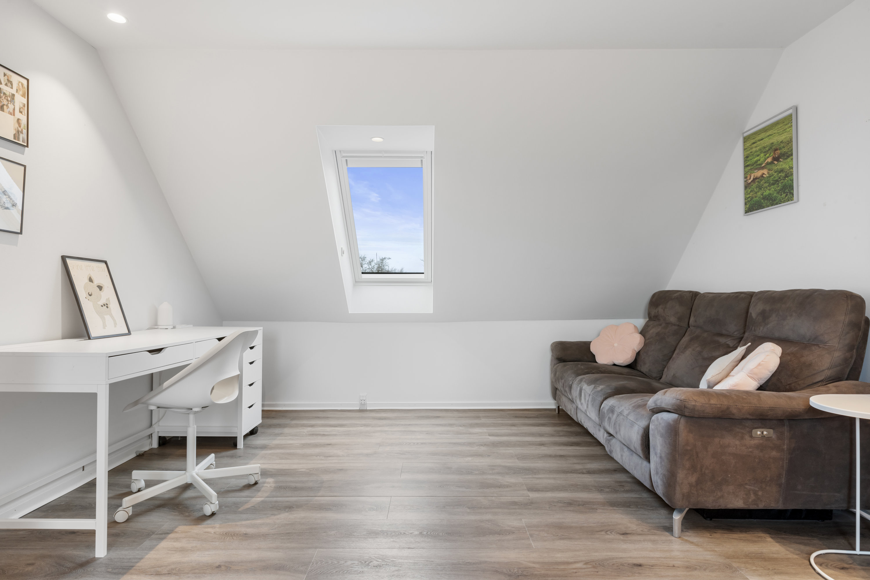 Fremhævet  billede i fuldskærmstilstand. Billede af Arnborgvej 24, 2770 Kastrup