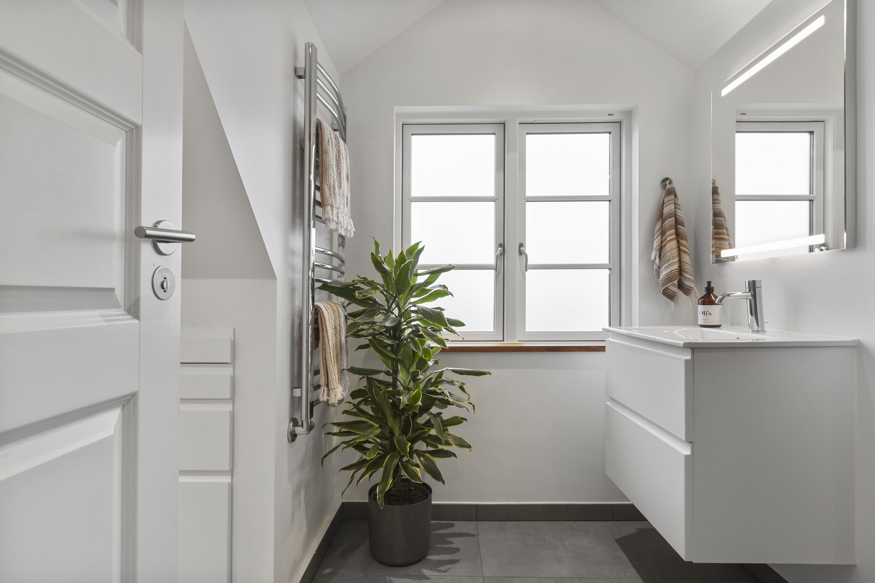 Fremhævet  billede i fuldskærmstilstand. Billede af Hovedgaden 6, 2791 Dragør