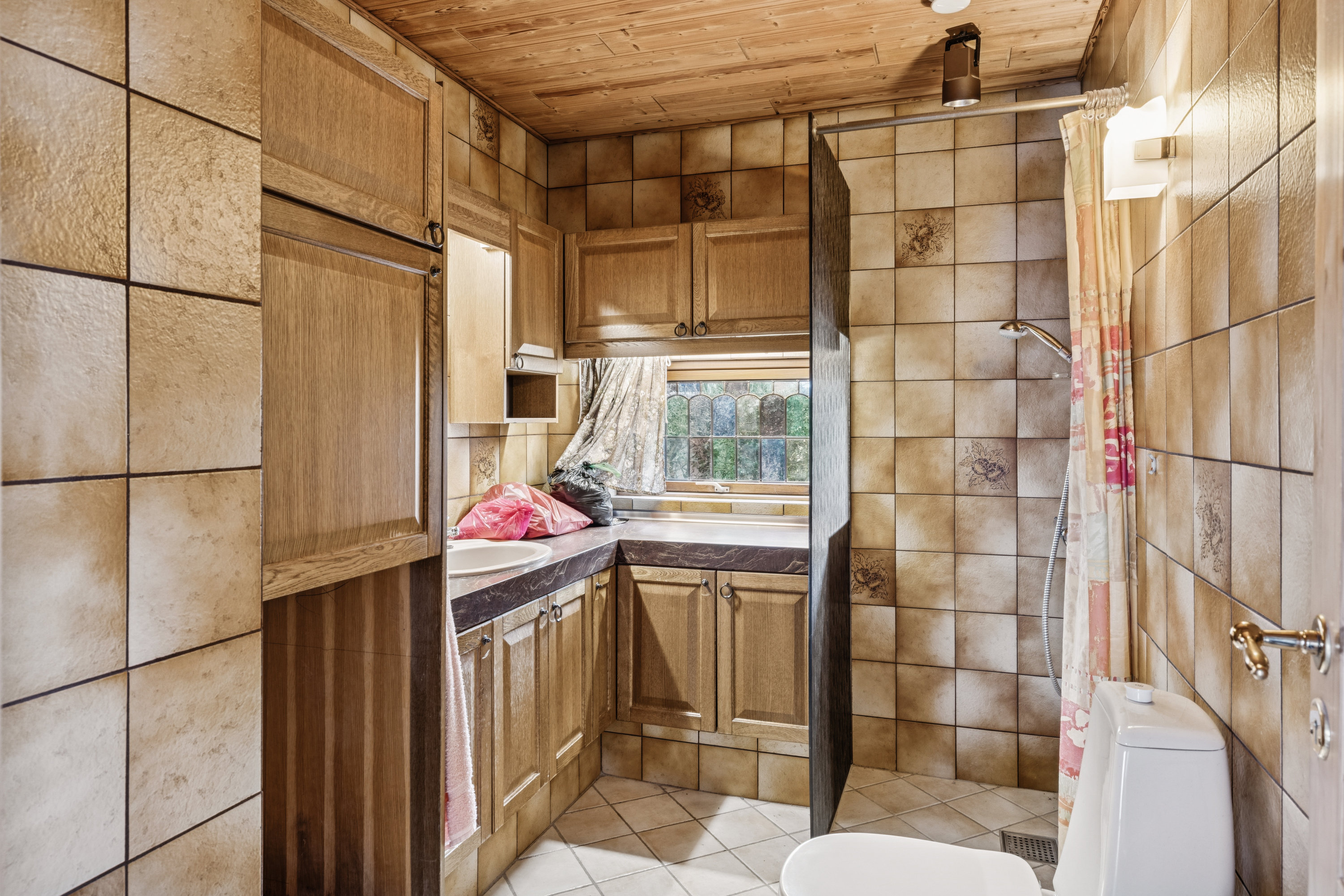 Fremhævet badeværelse billede i fuldskærmstilstand. Billede af Sportsvej 3, Mønsted, 8800 Viborg